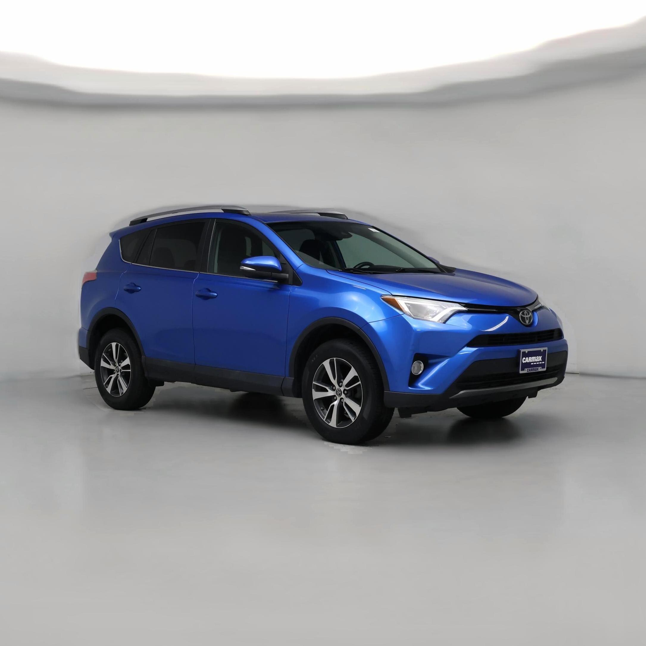 Thumbnail: 2018 Toyota RAV4 - 1