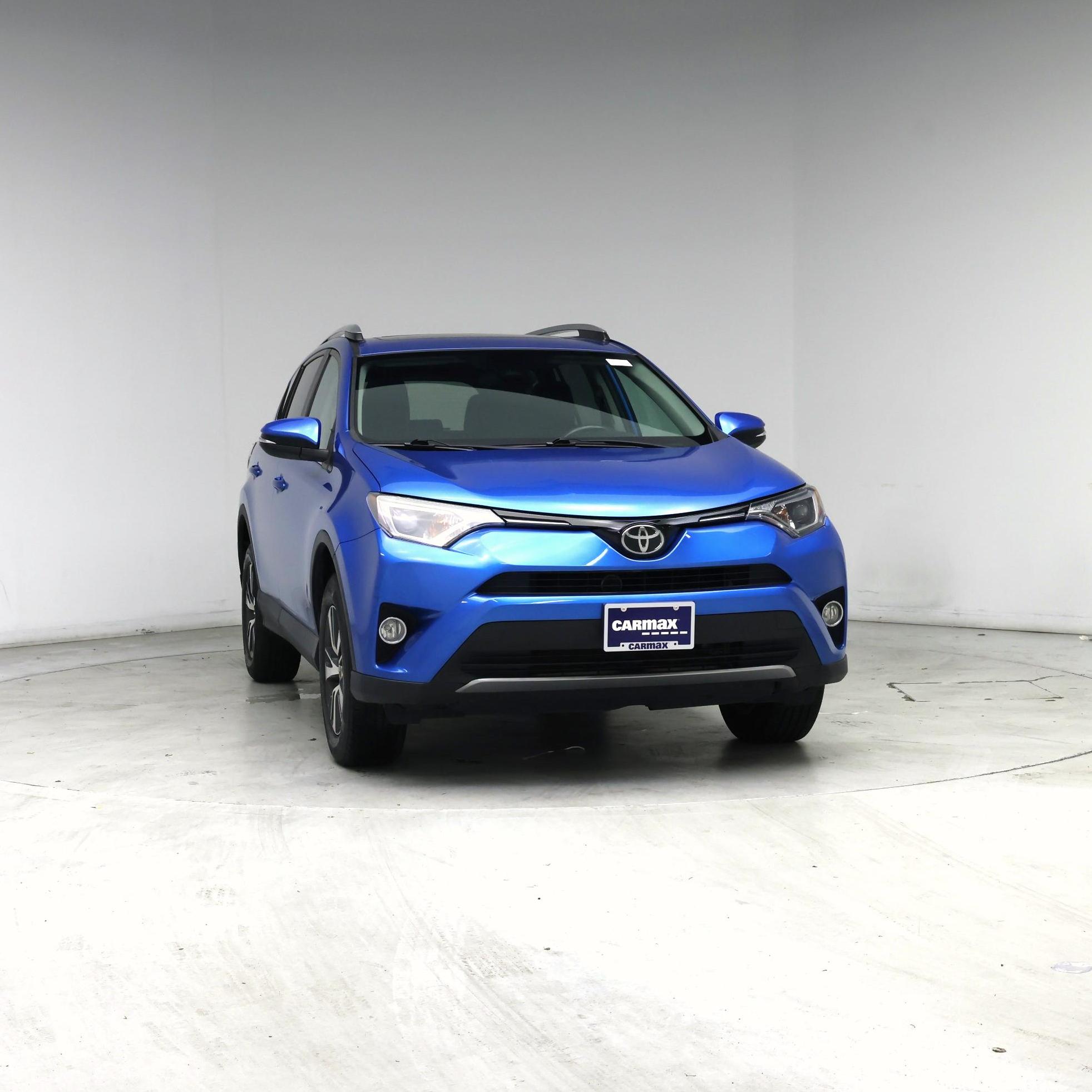 Thumbnail: 2018 Toyota RAV4 - 5