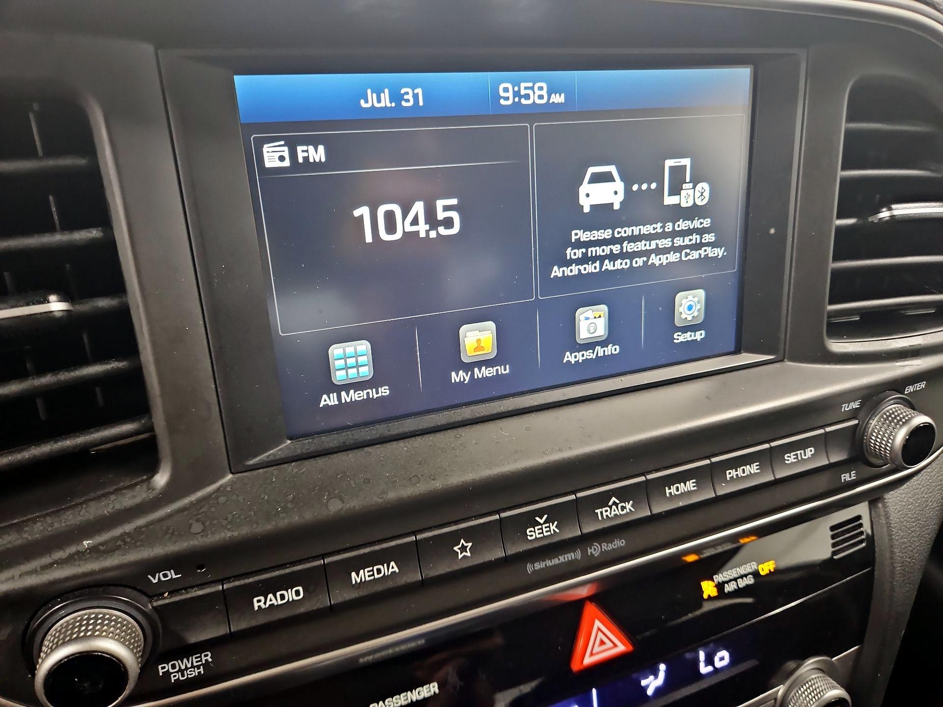 Thumbnail: 2020 Hyundai Elantra - 15