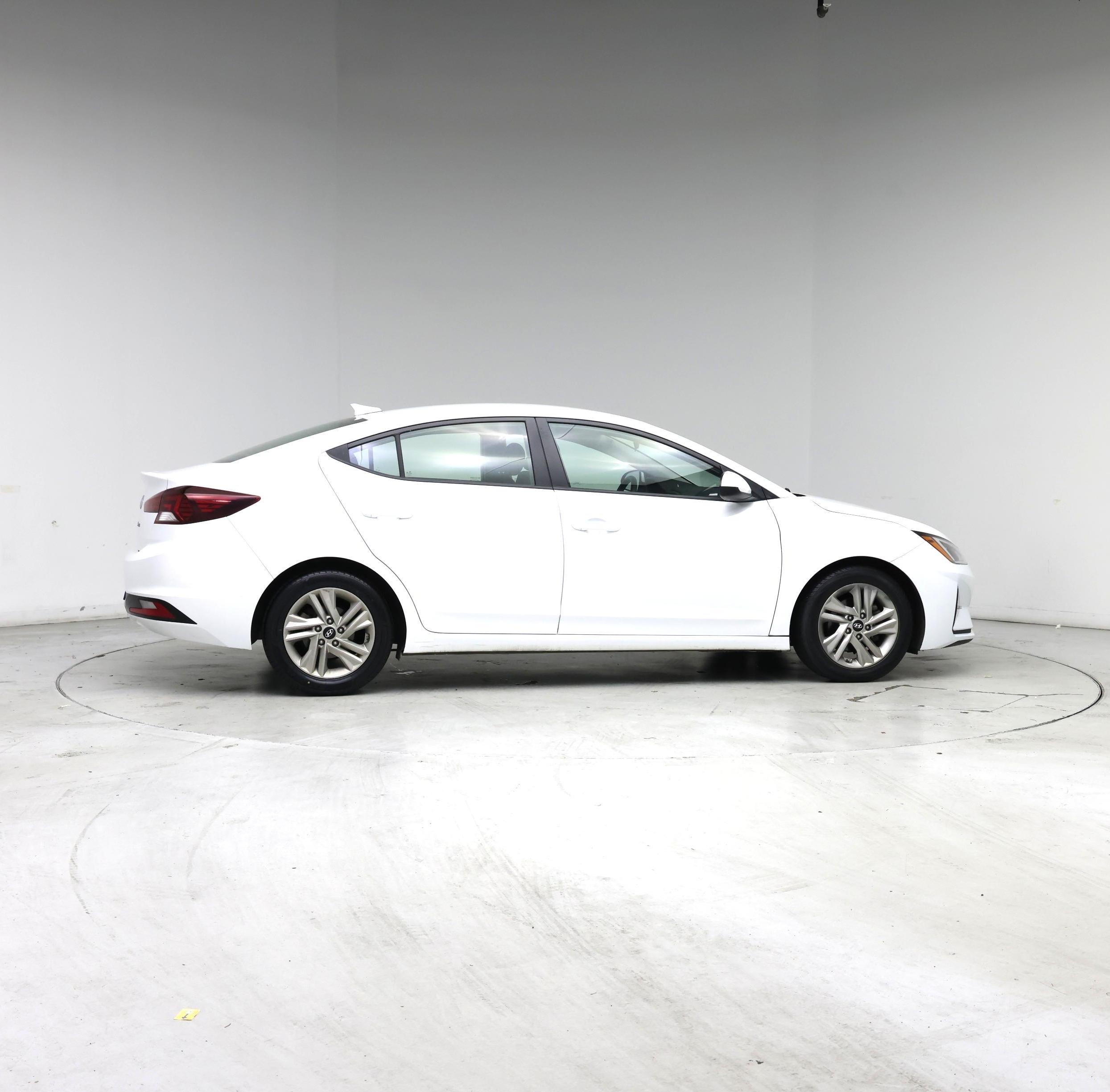 Thumbnail: 2020 Hyundai Elantra - 7