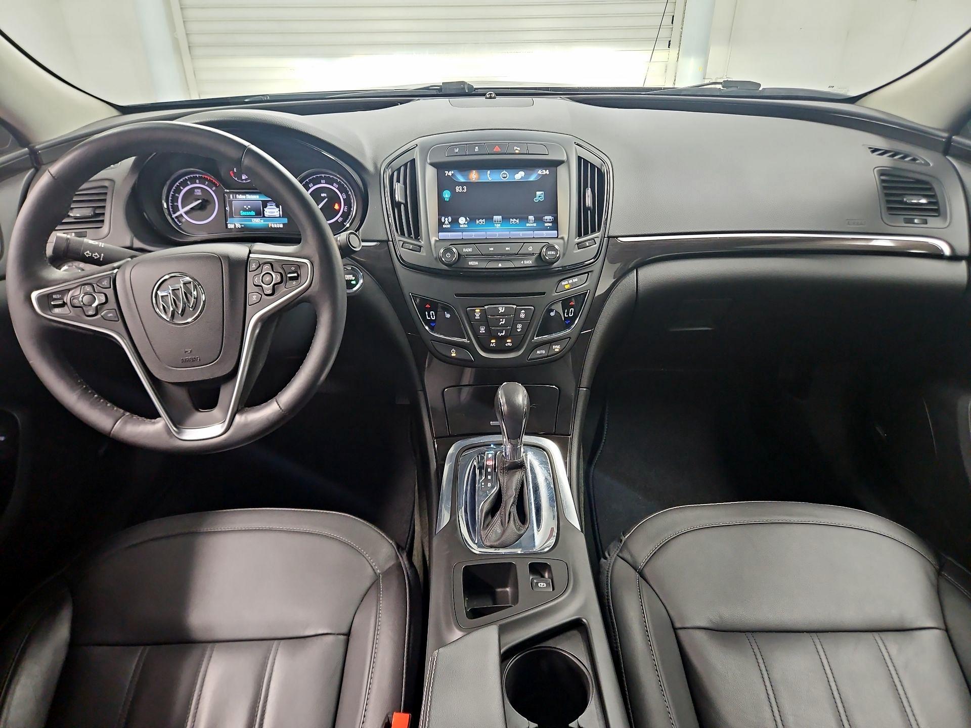 Thumbnail: 2017 Buick Regal - 9