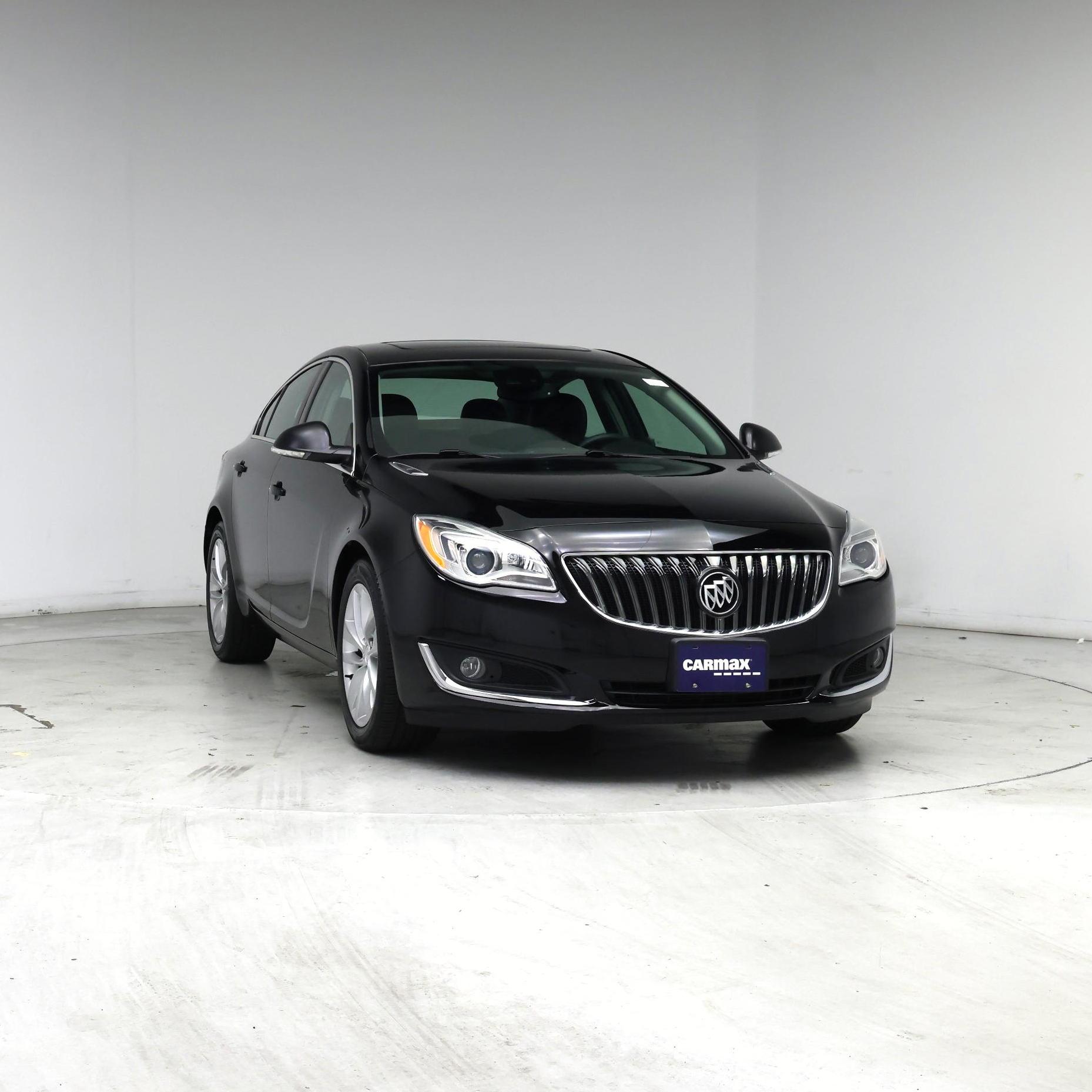 Thumbnail: 2017 Buick Regal - 5