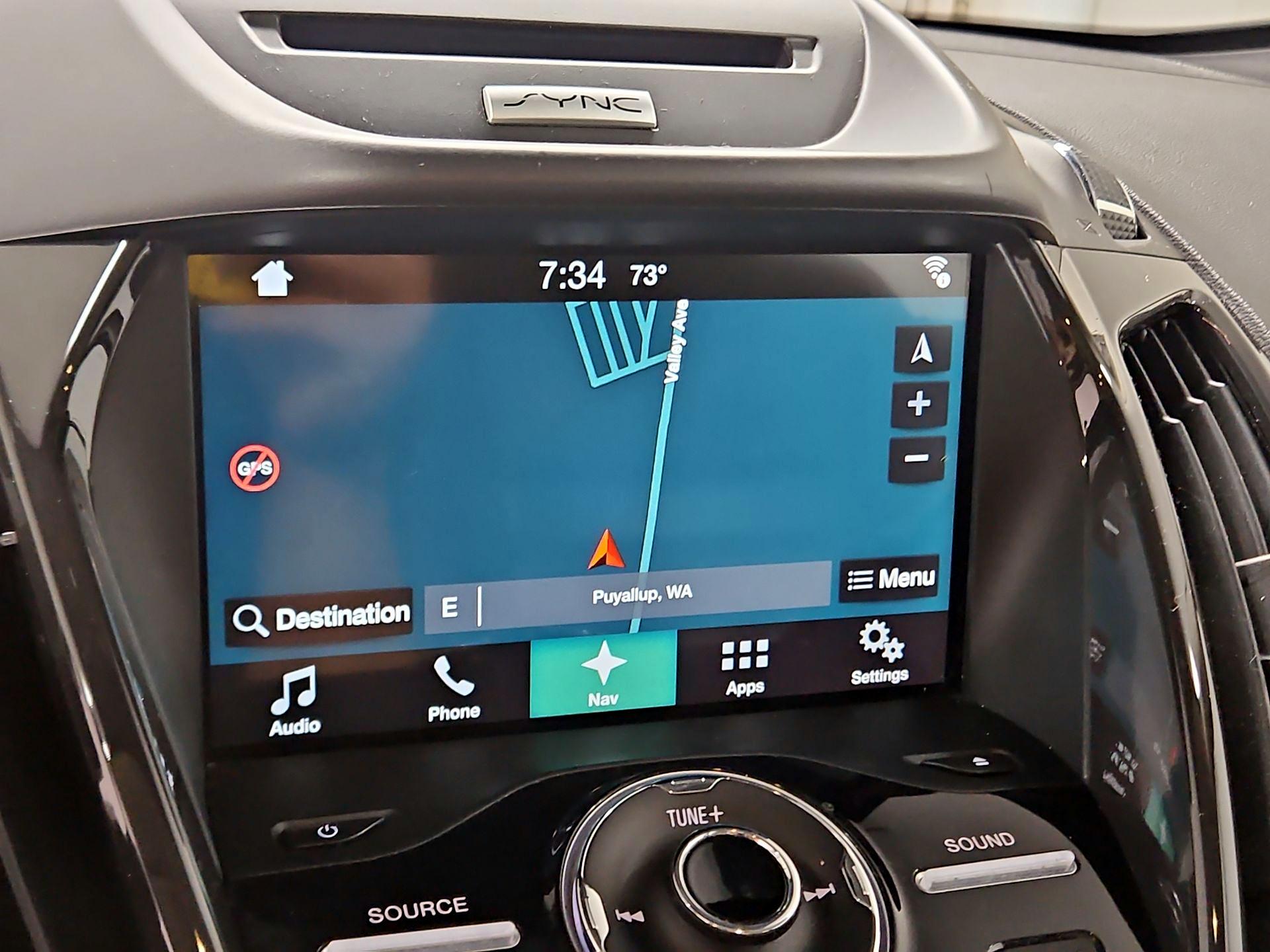 Thumbnail: 2016 Ford C-Max - 14