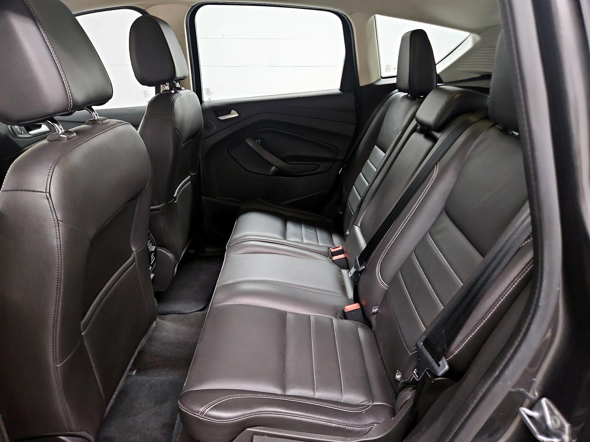 Thumbnail: 2016 Ford C-Max - 20