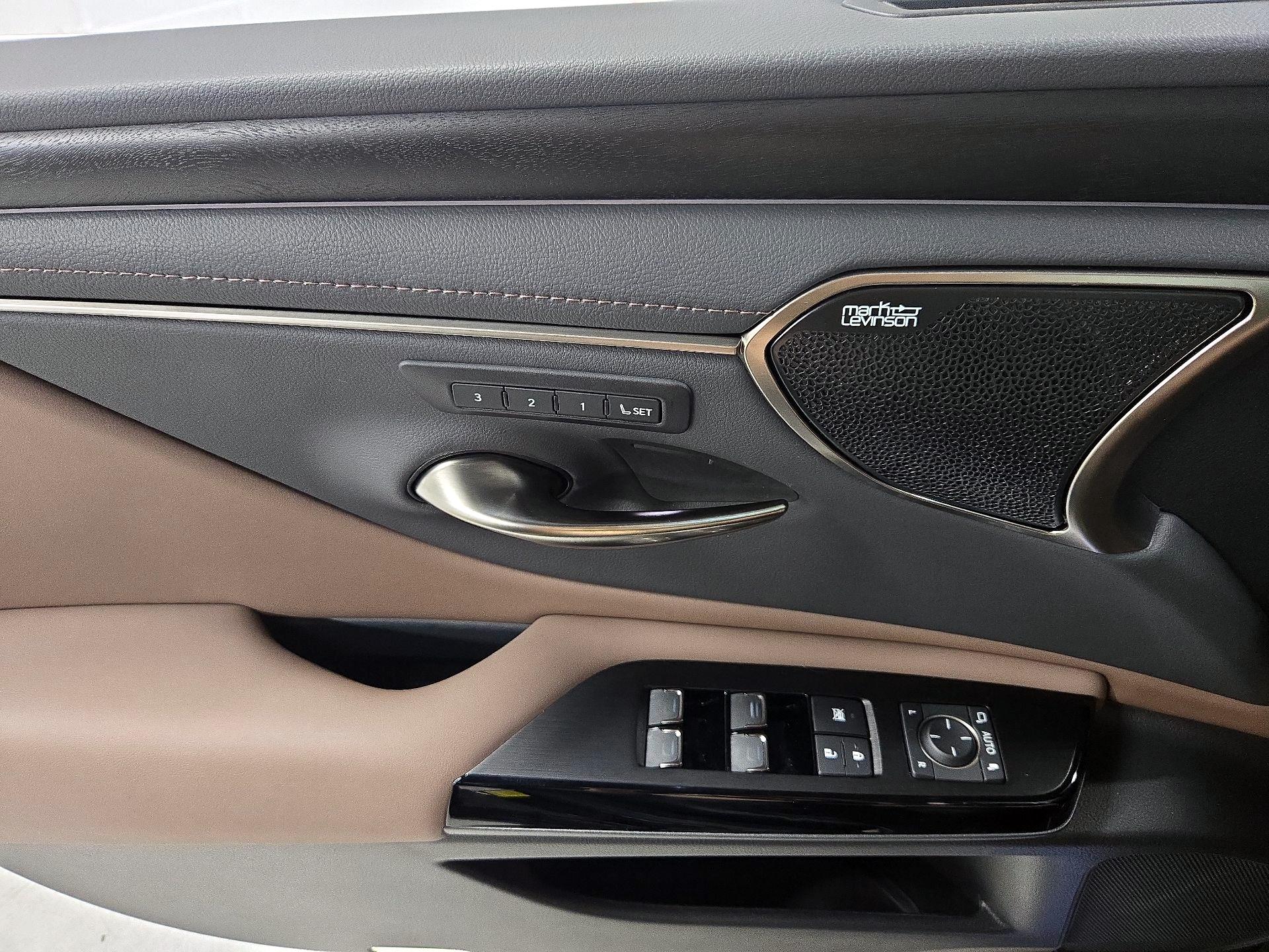 Thumbnail: 2024 Lexus ES - 12