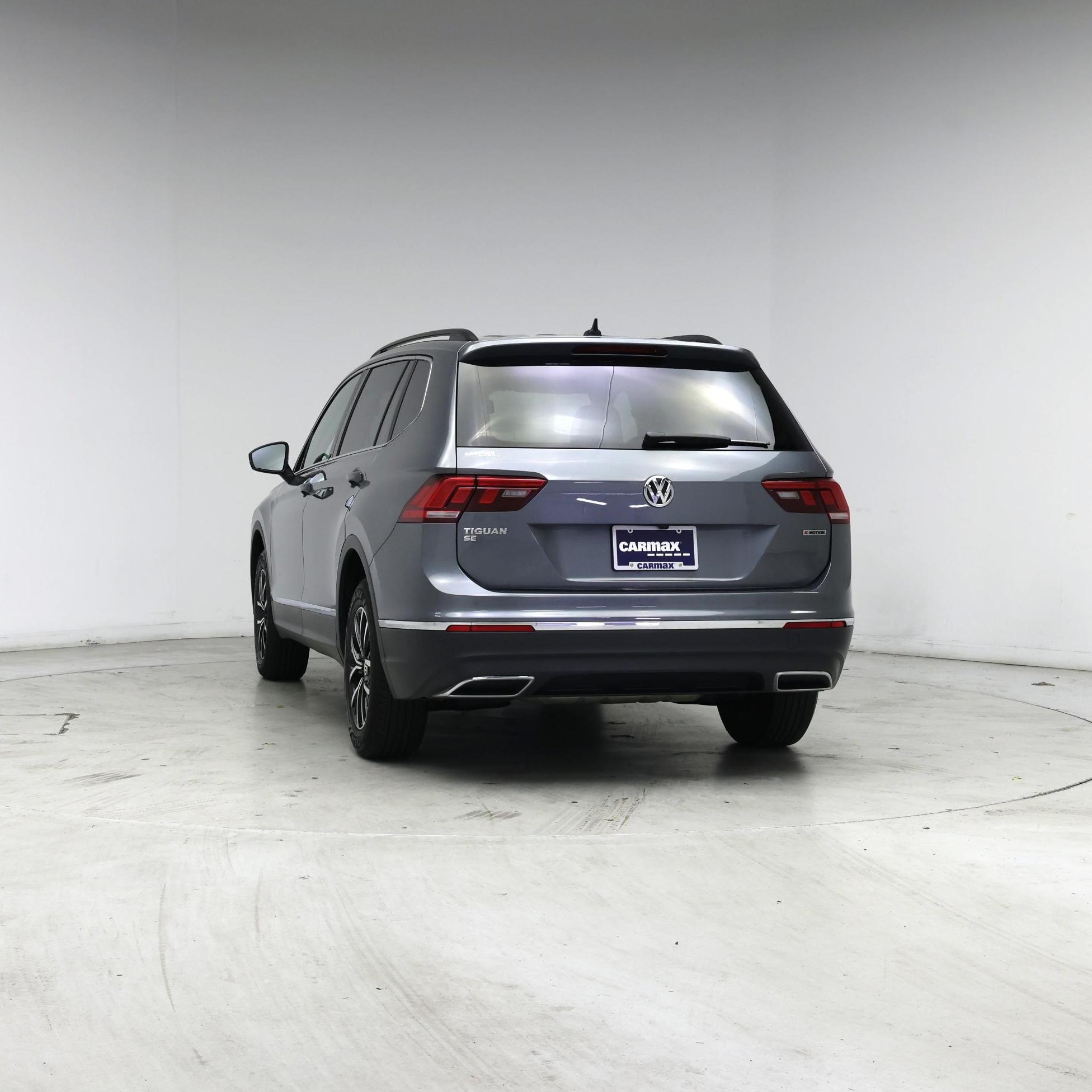Thumbnail: 2021 Volkswagen Tiguan - 6