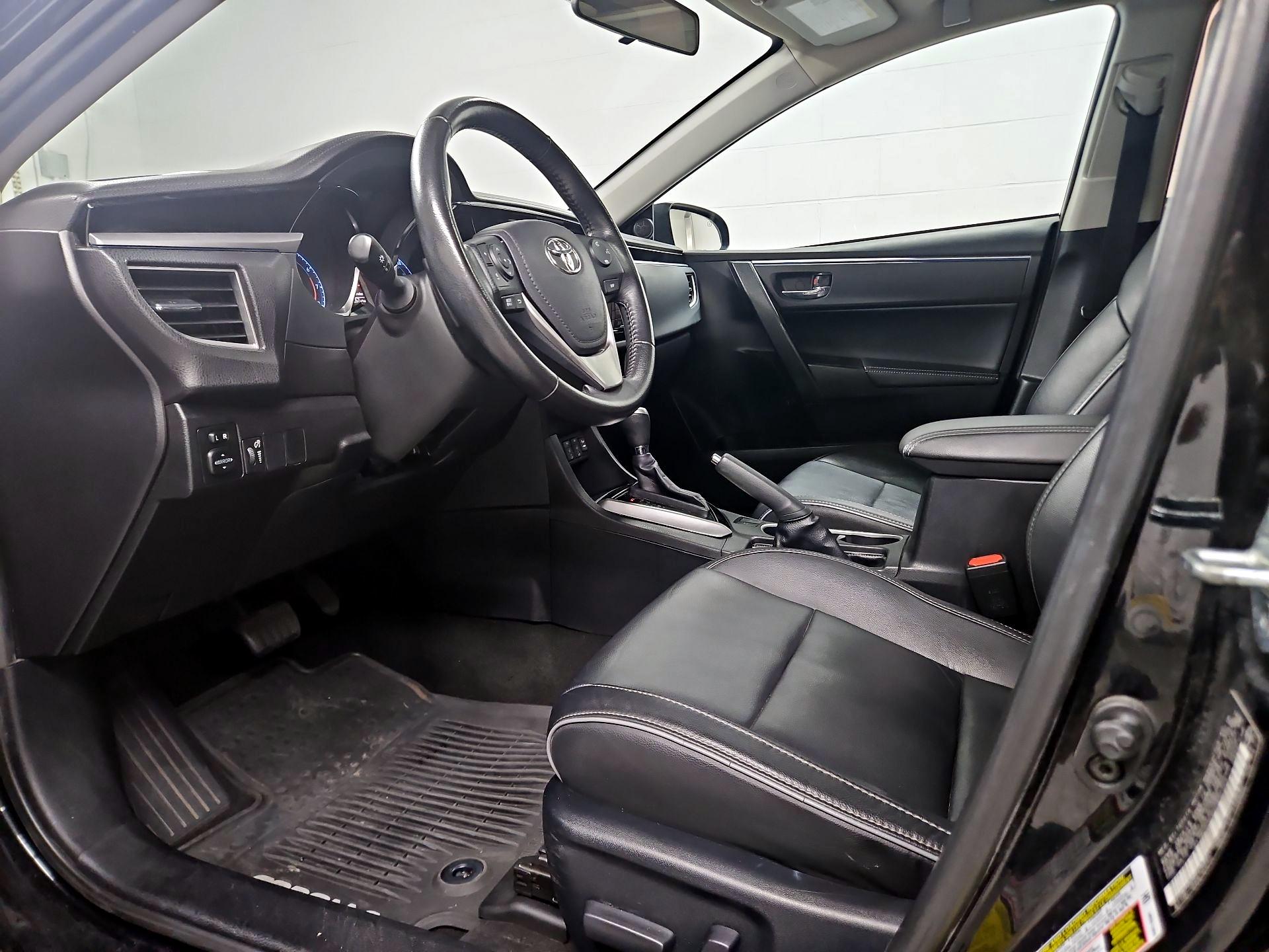 Thumbnail: 2016 Toyota Corolla - 11
