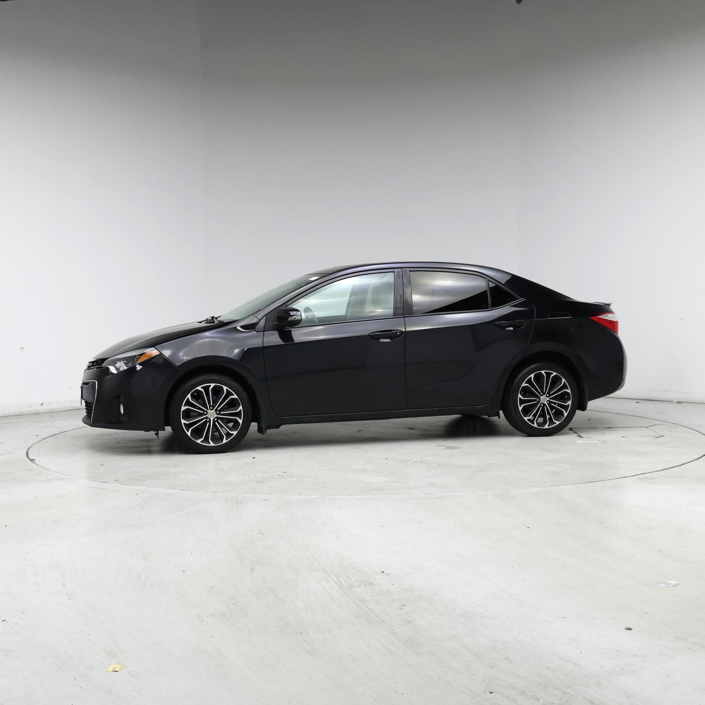 Thumbnail: 2016 Toyota Corolla - 3