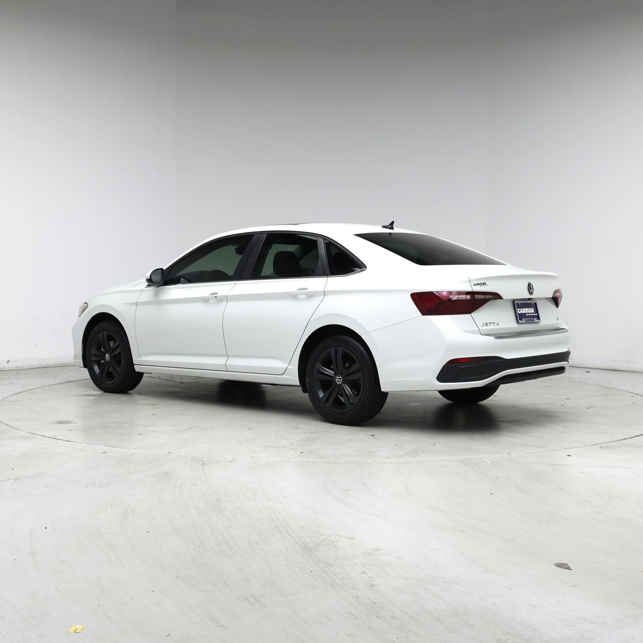 Thumbnail: 2023 Volkswagen Jetta - 2