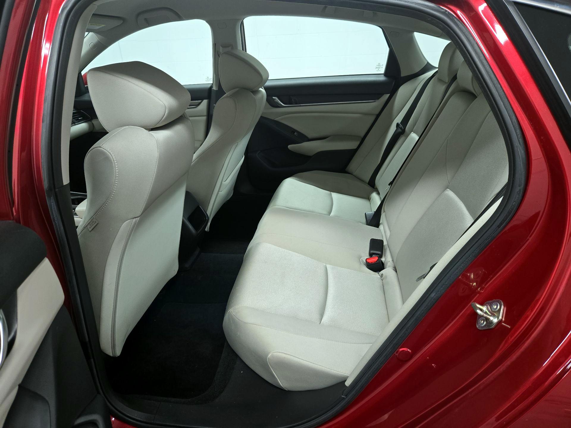 Thumbnail: 2019 Honda Accord - 19