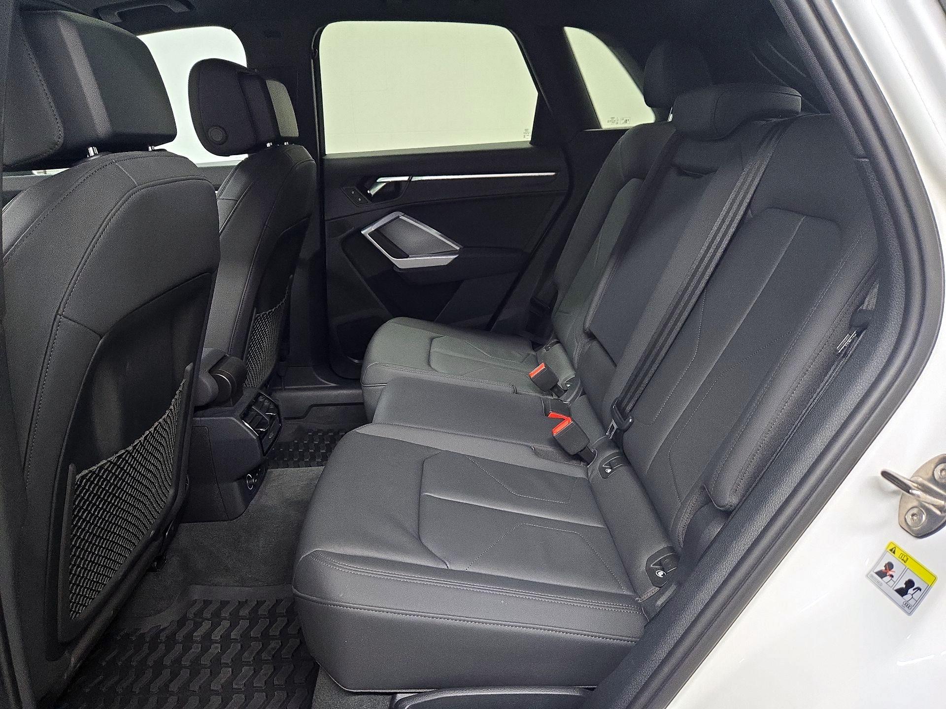 Thumbnail: 2019 Audi Q3 - 20