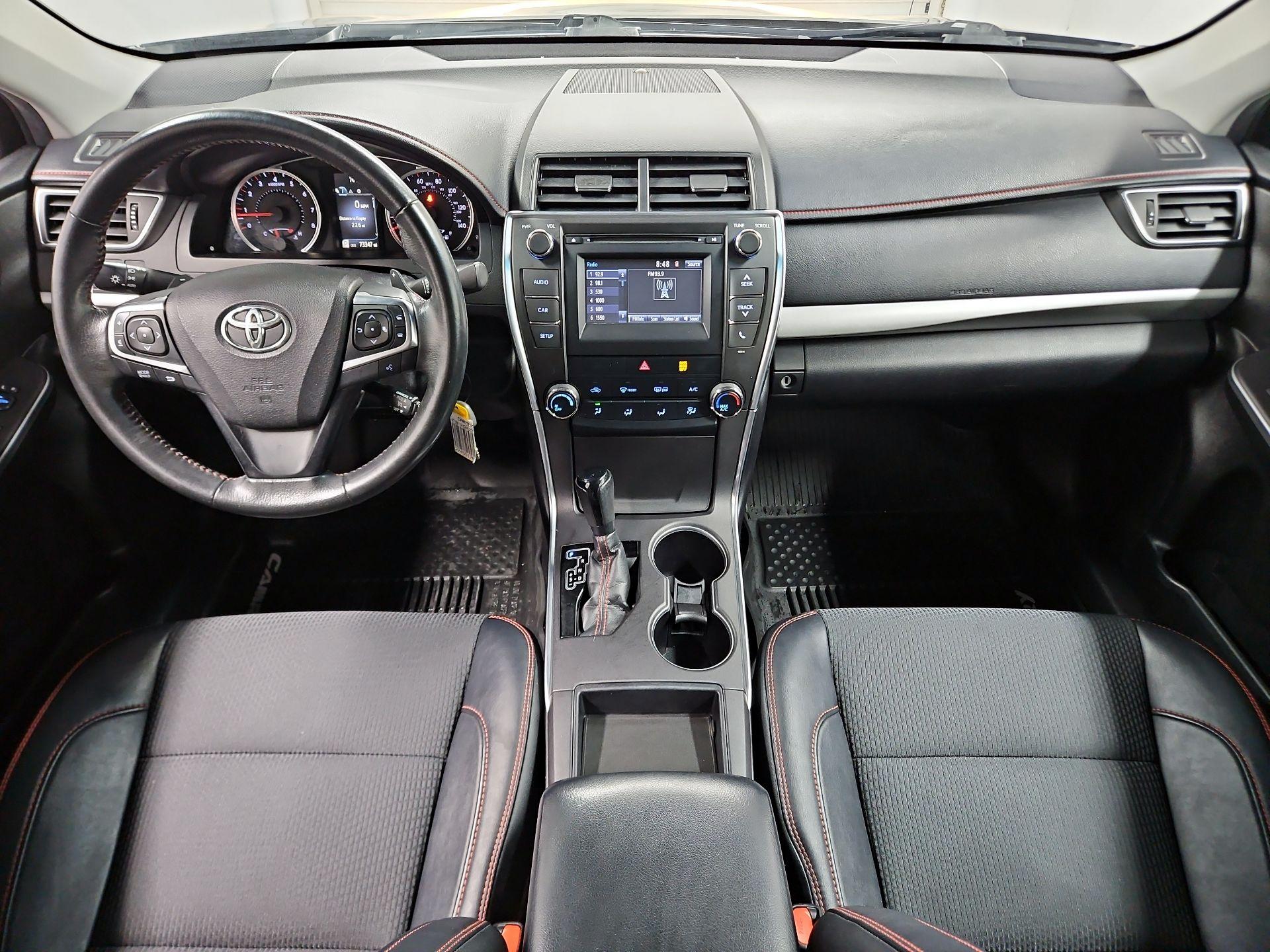 Thumbnail: 2017 Toyota Camry - 9