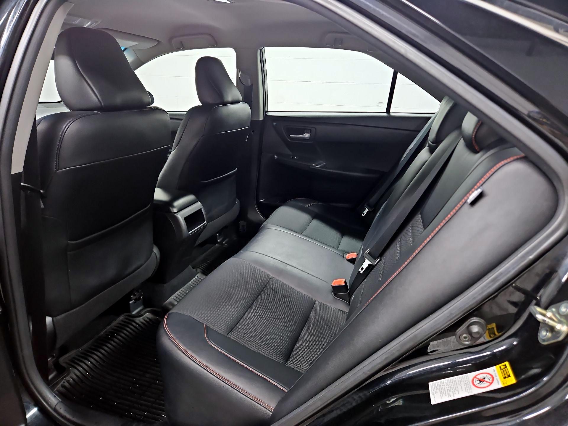 Thumbnail: 2017 Toyota Camry - 19