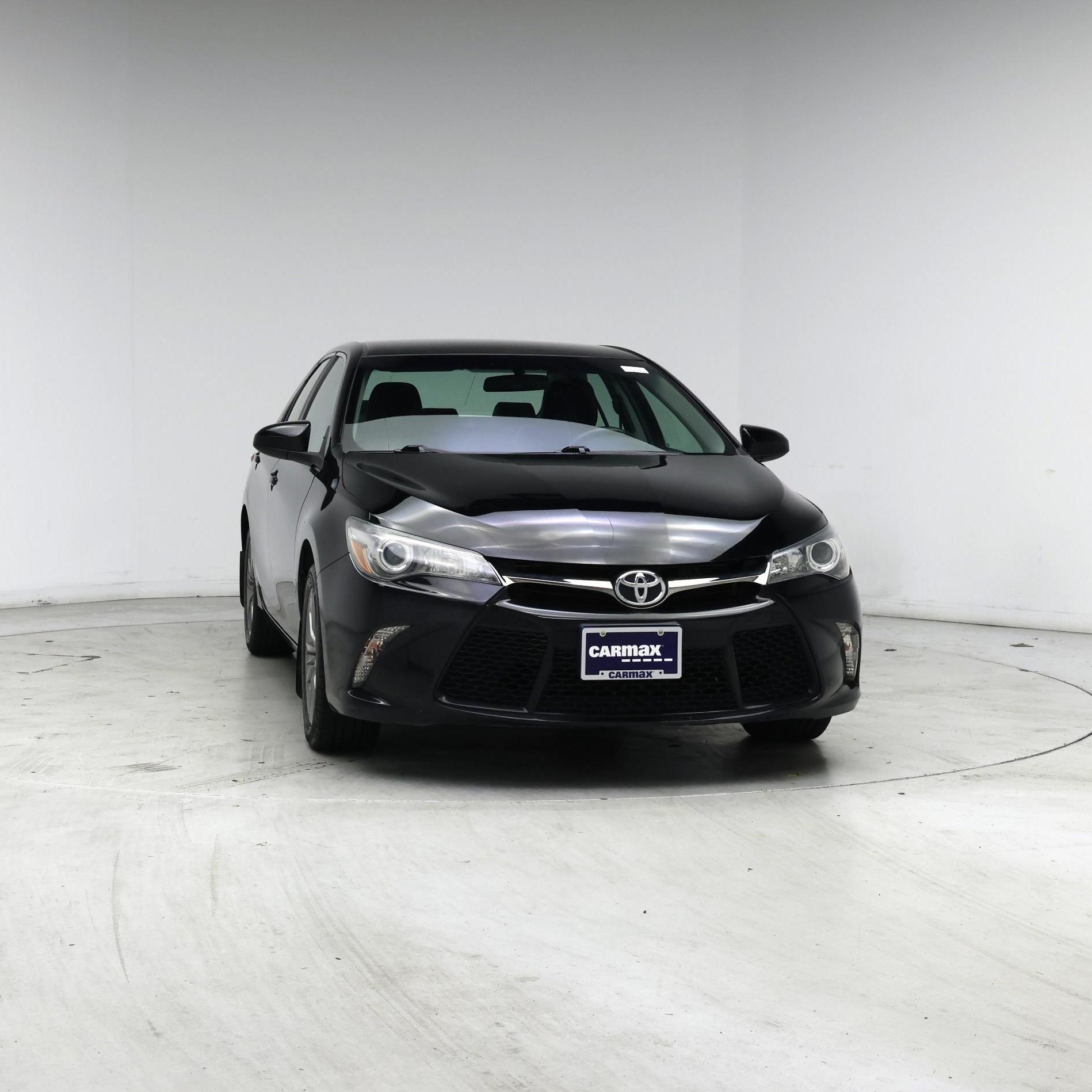 Thumbnail: 2017 Toyota Camry - 5