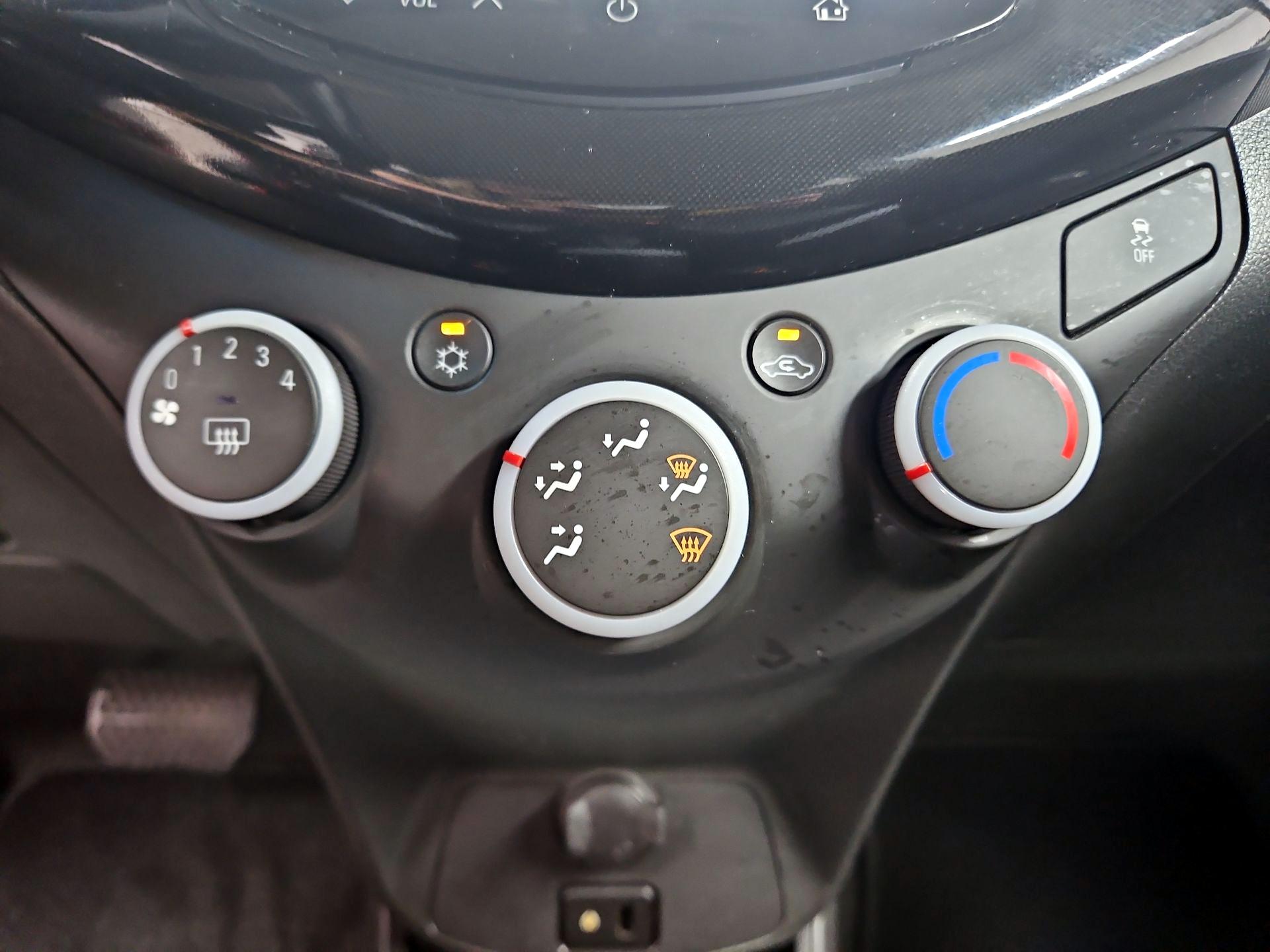 Thumbnail: 2013 Chevrolet Spark - 15