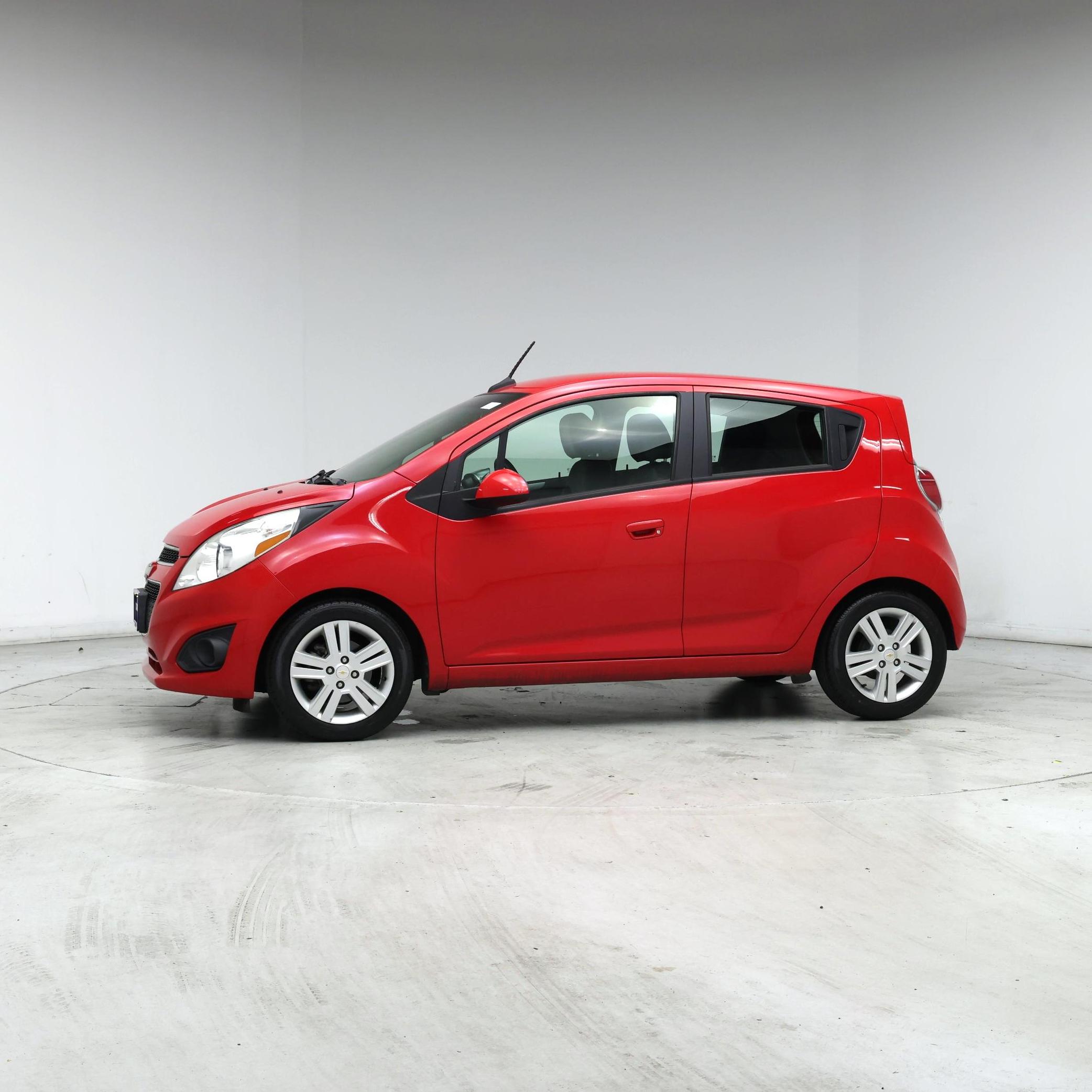 Thumbnail: 2013 Chevrolet Spark - 3