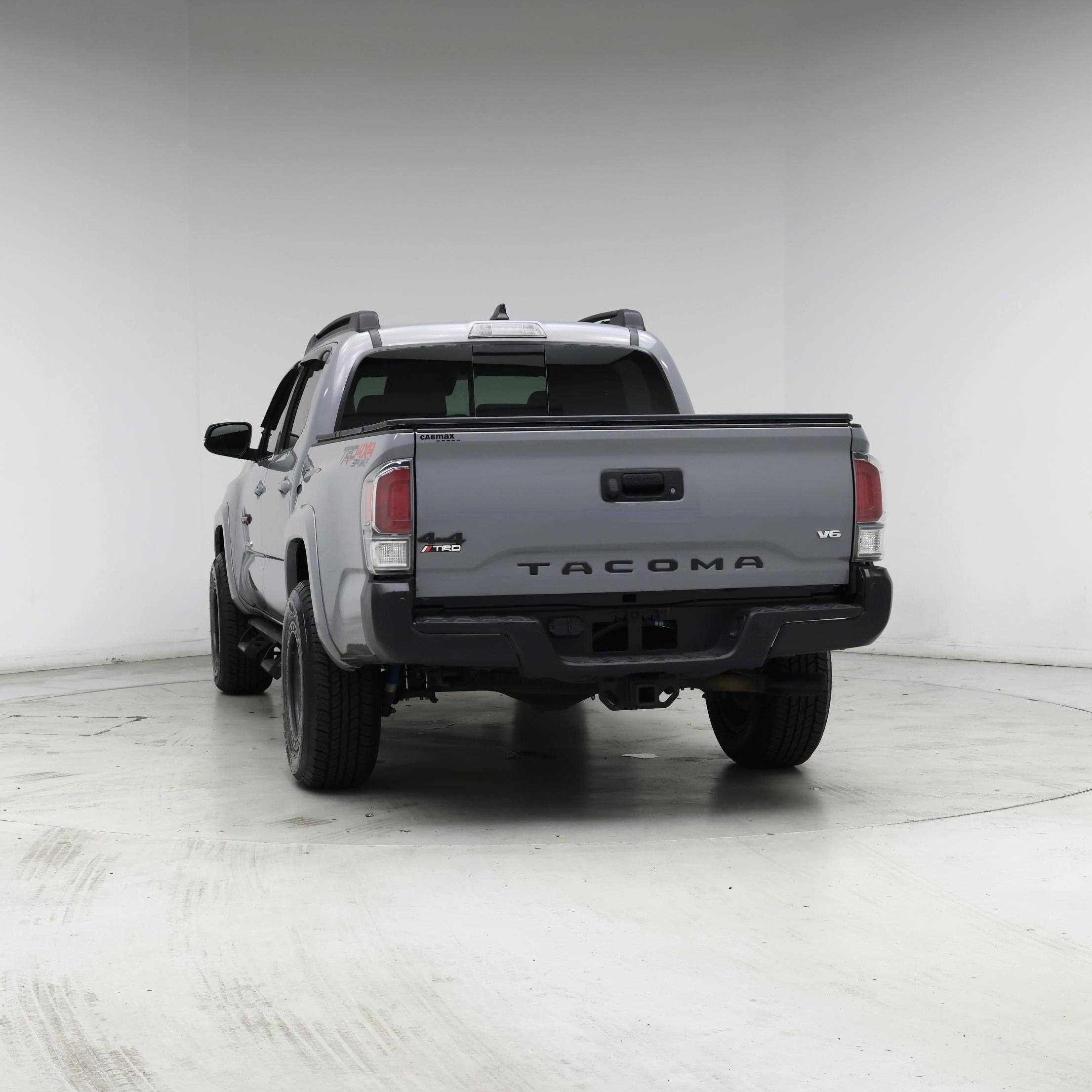 Thumbnail: 2020 Toyota Tacoma - 6