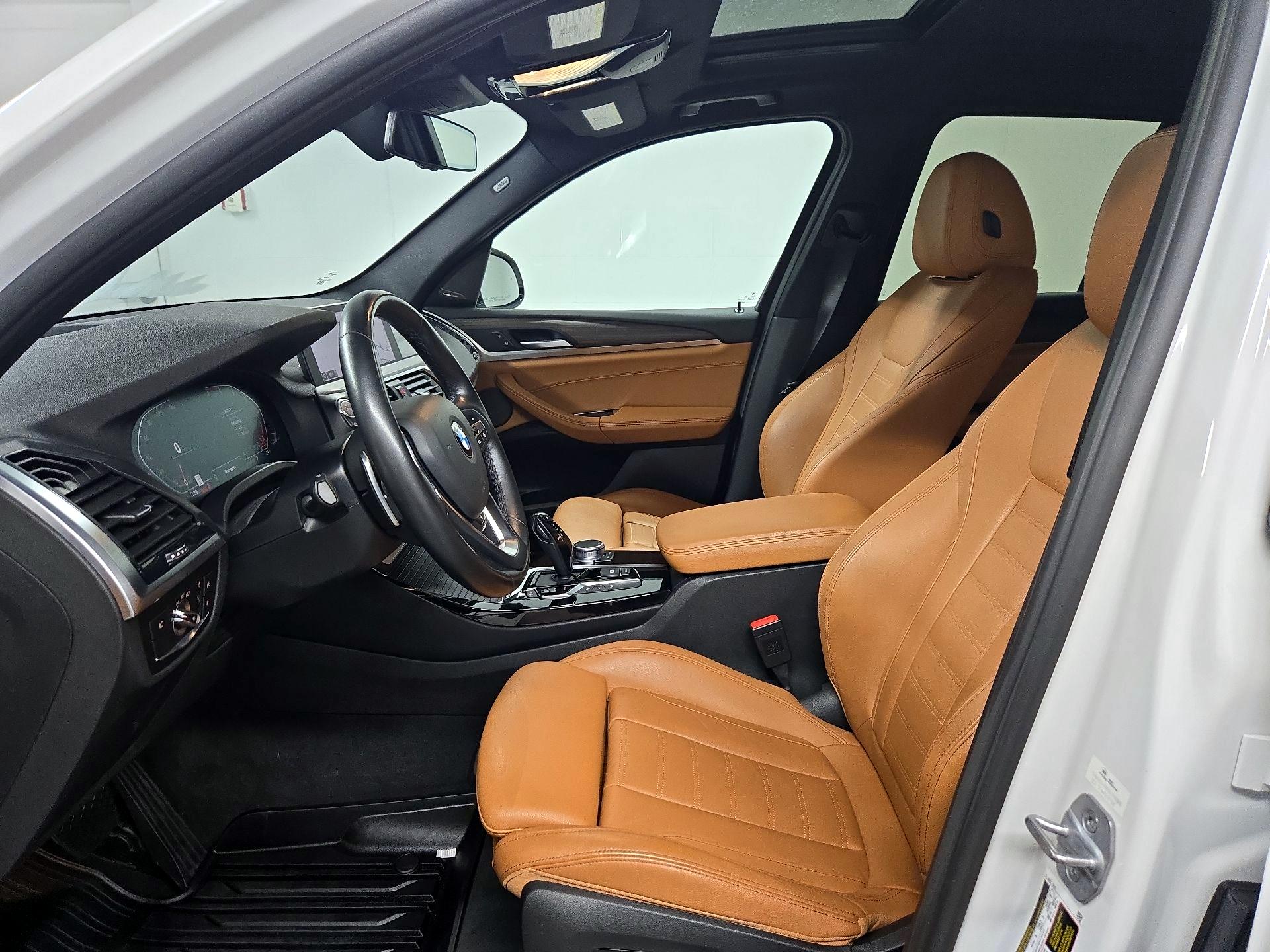 Thumbnail: 2021 BMW X3 - 11