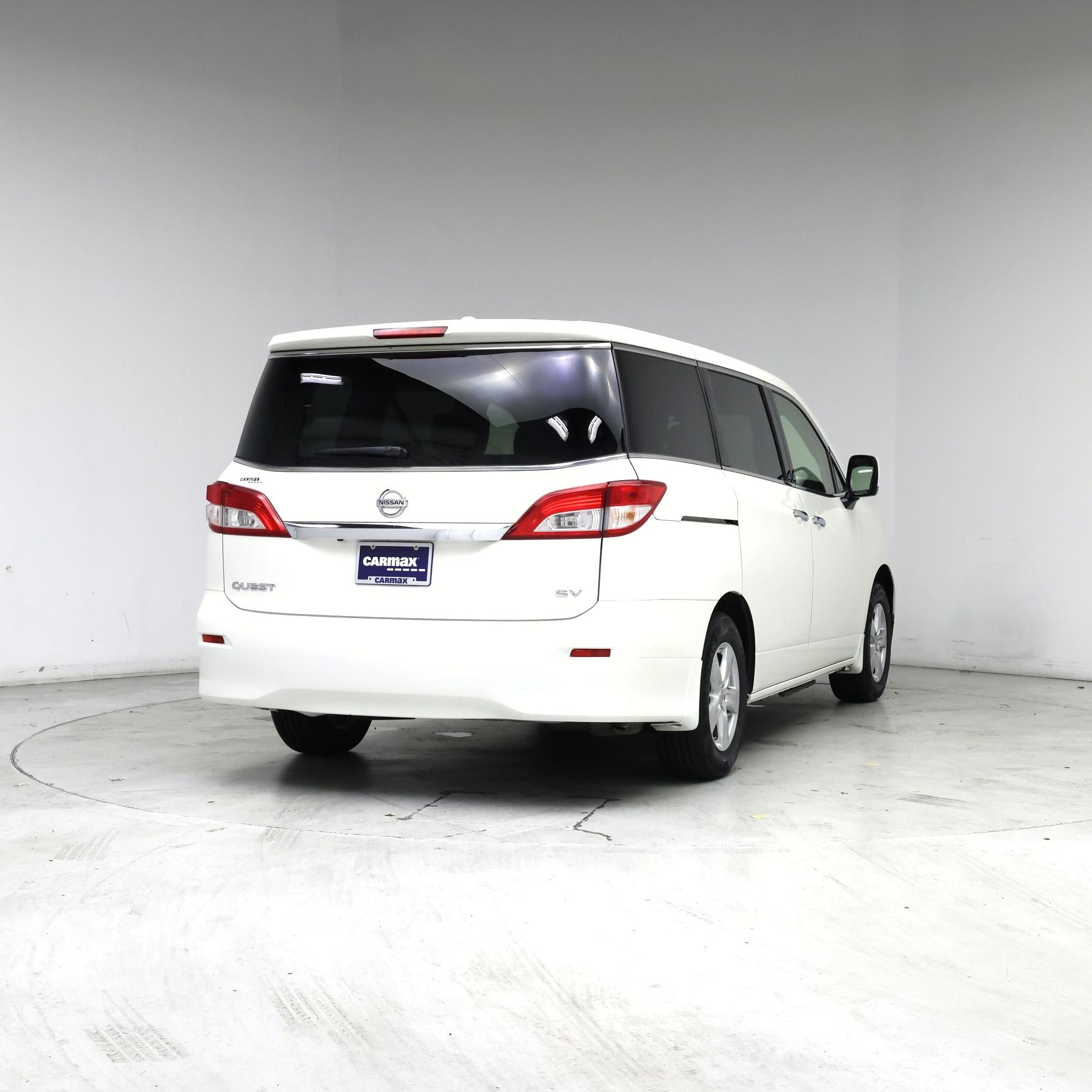 Thumbnail: 2015 Nissan Quest - 8