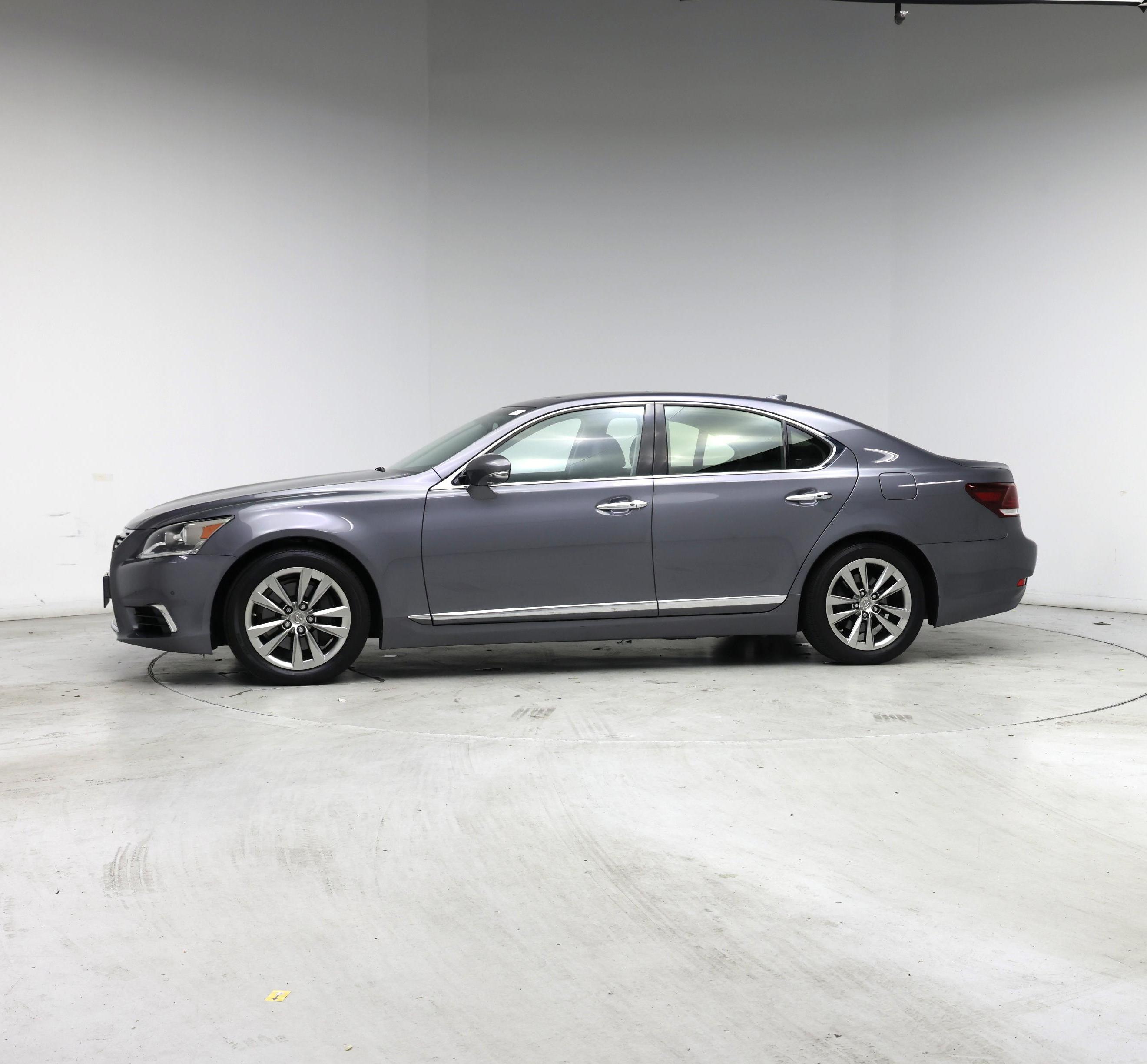 Thumbnail: 2015 Lexus LS - 3