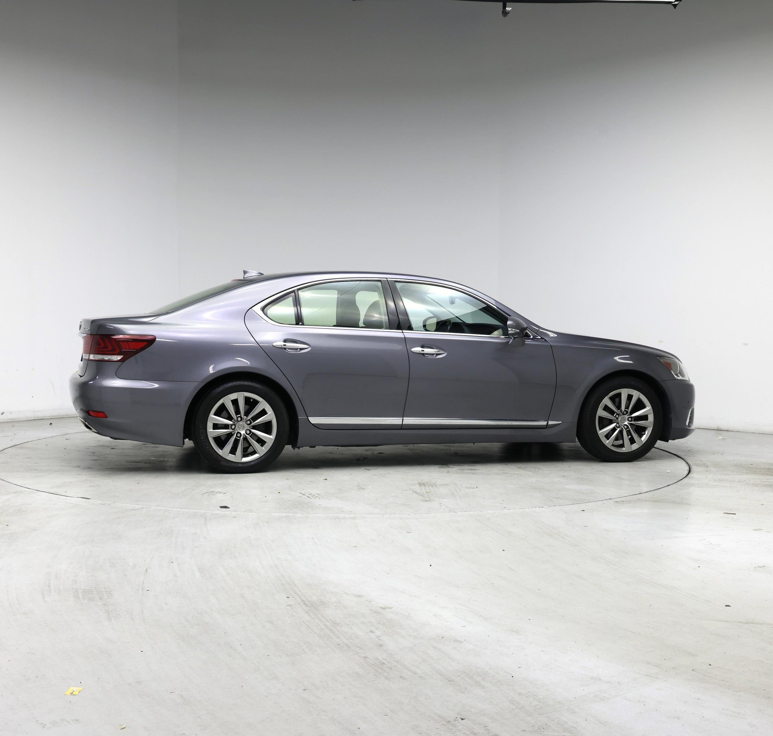 Thumbnail: 2015 Lexus LS - 7