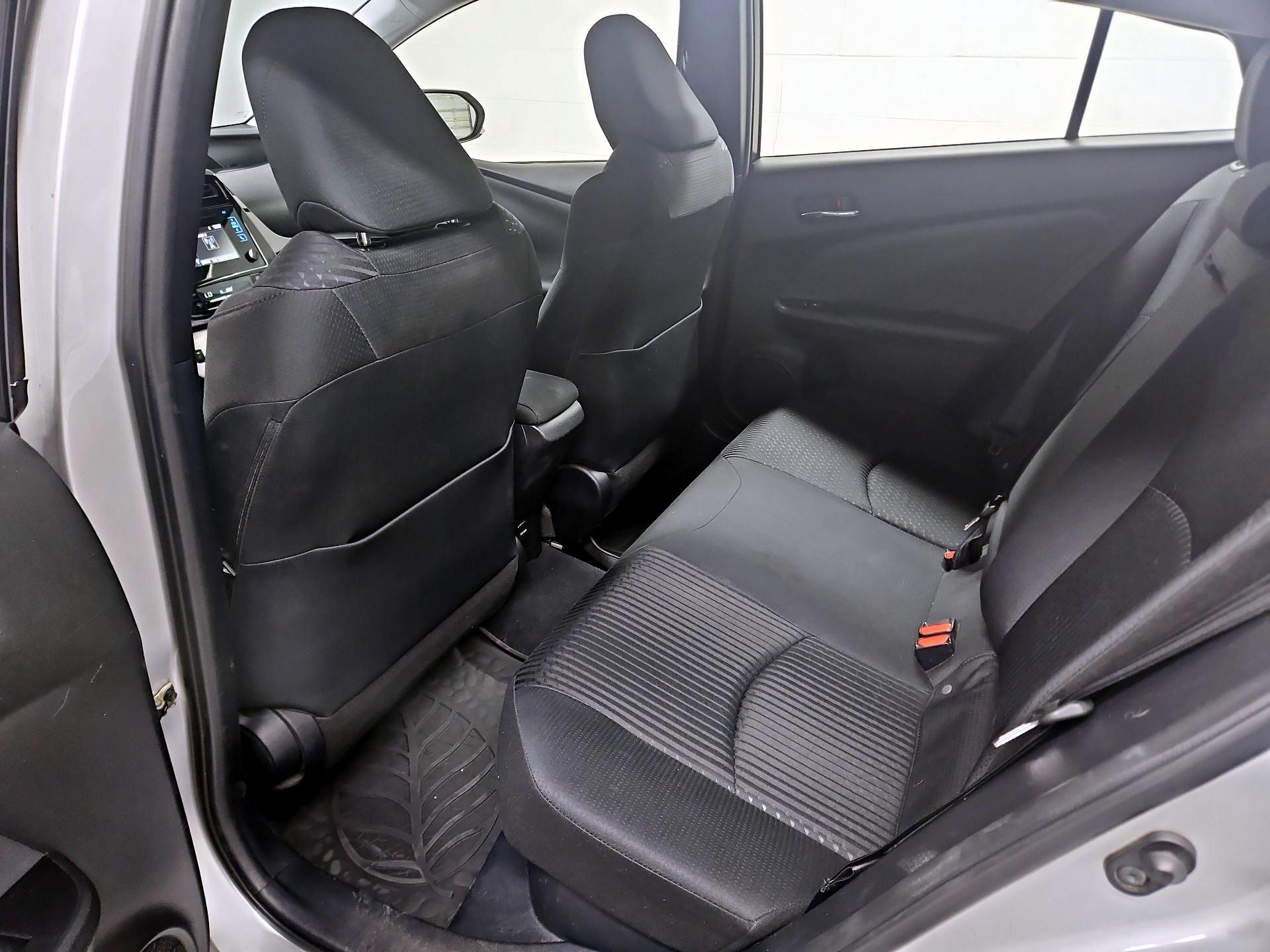 Thumbnail: 2016 Toyota Prius - 19
