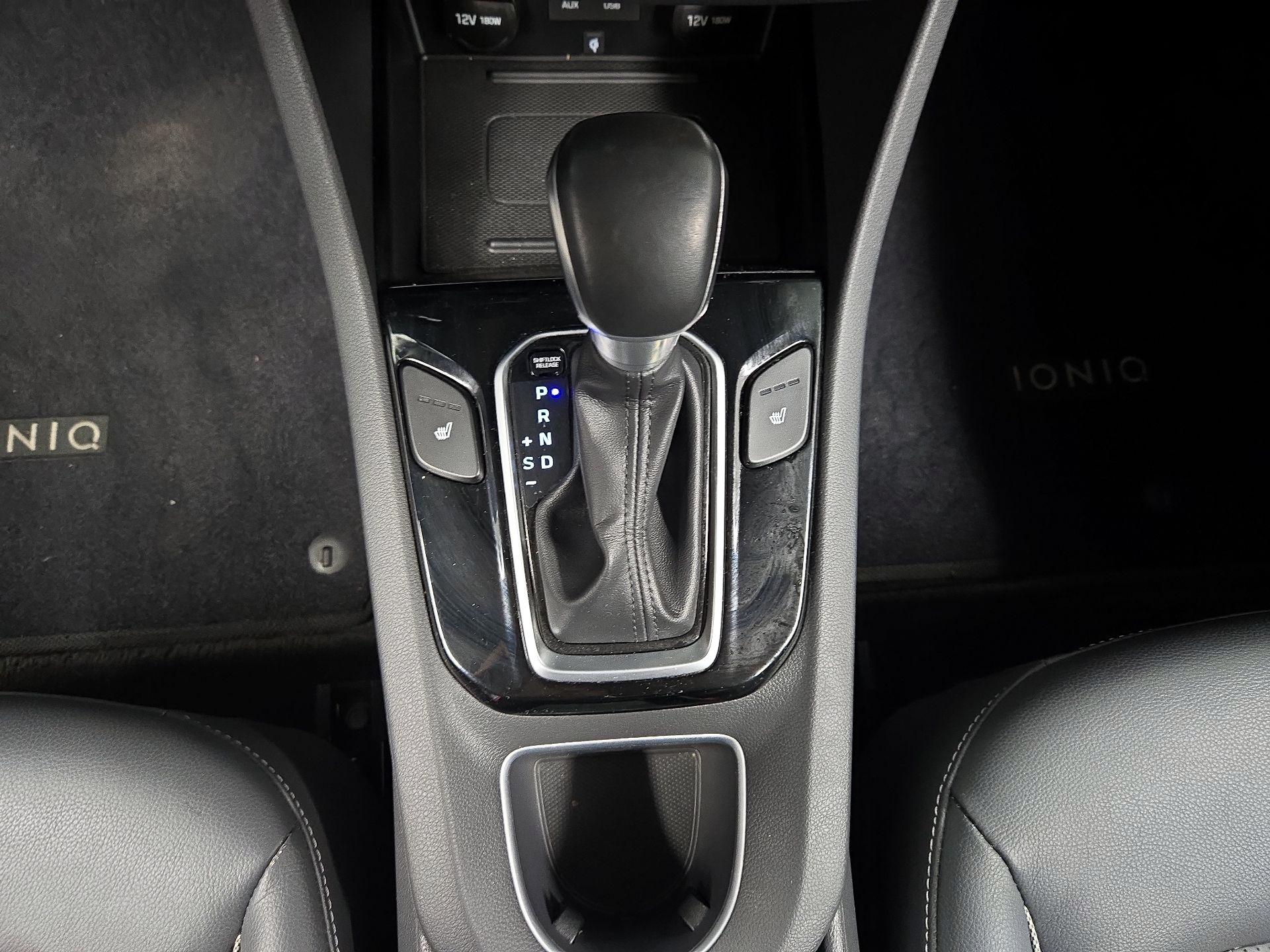 Thumbnail: 2018 Hyundai Ioniq - 17