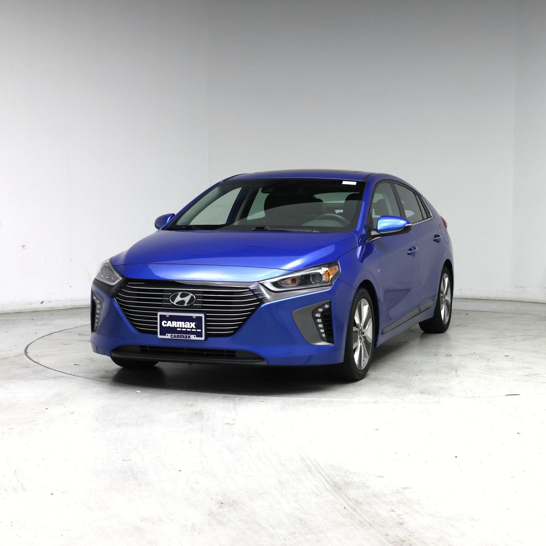 Thumbnail: 2018 Hyundai Ioniq - 4