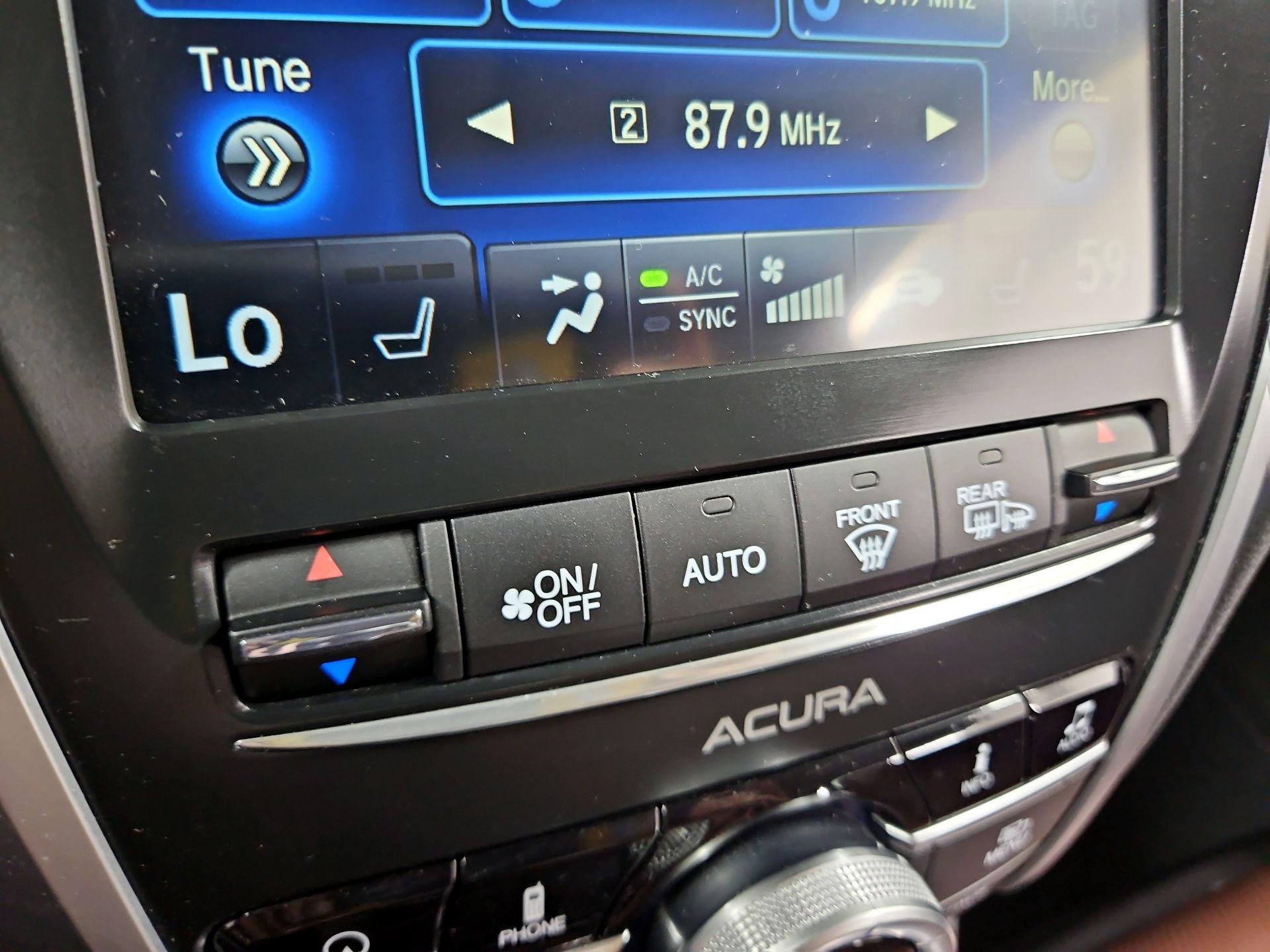 Thumbnail: 2015 Acura TLX - 17