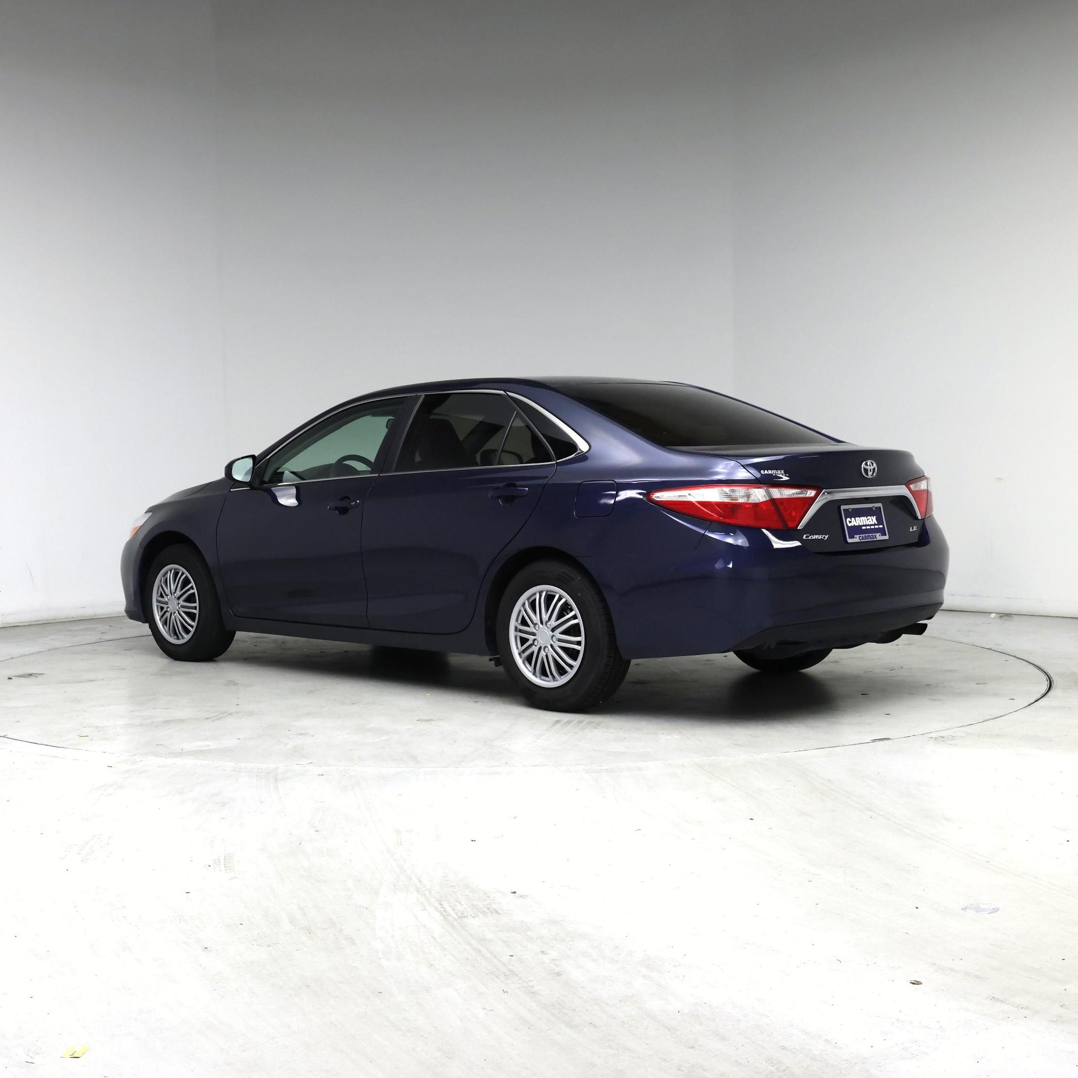 Thumbnail: 2017 Toyota Camry - 2