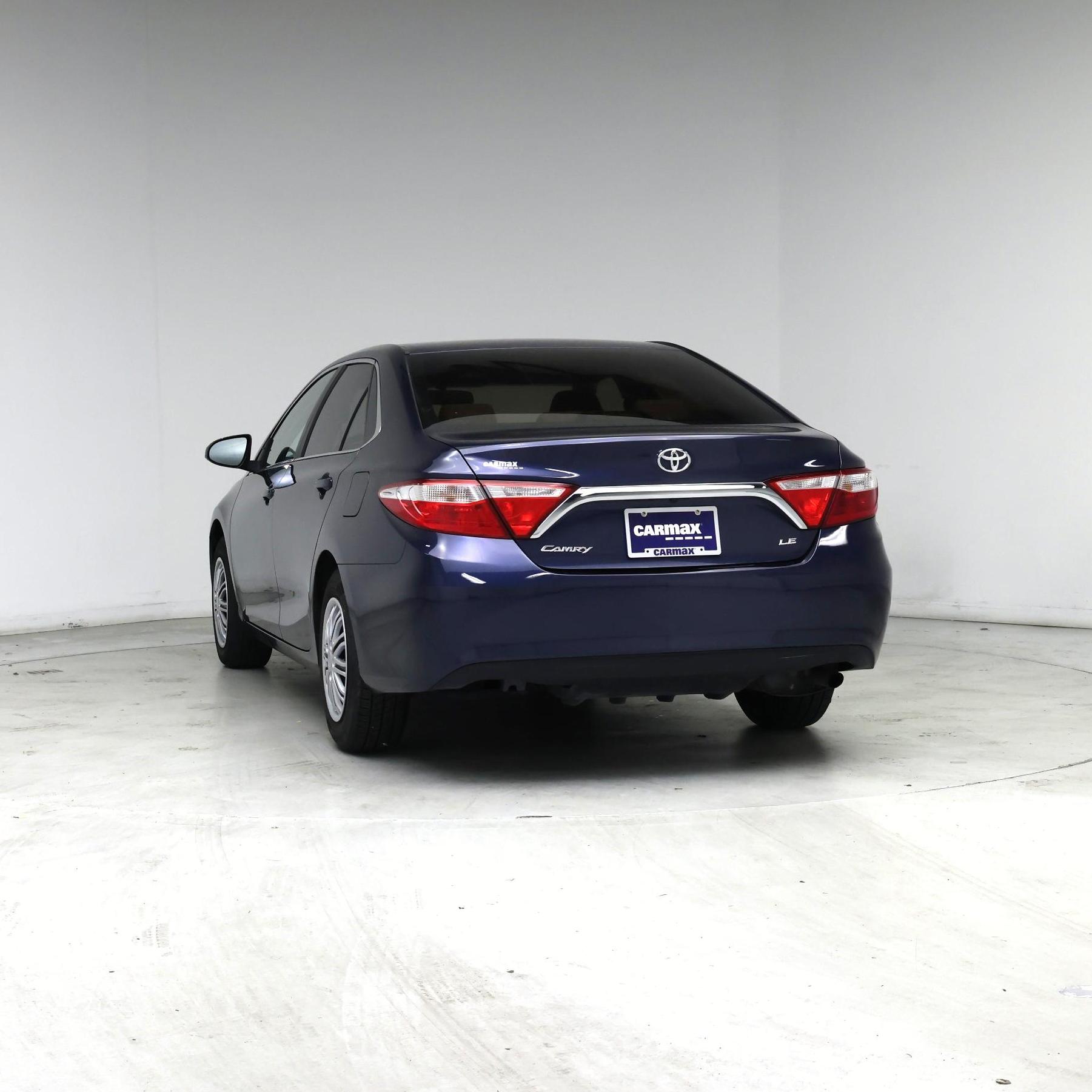 Thumbnail: 2017 Toyota Camry - 6