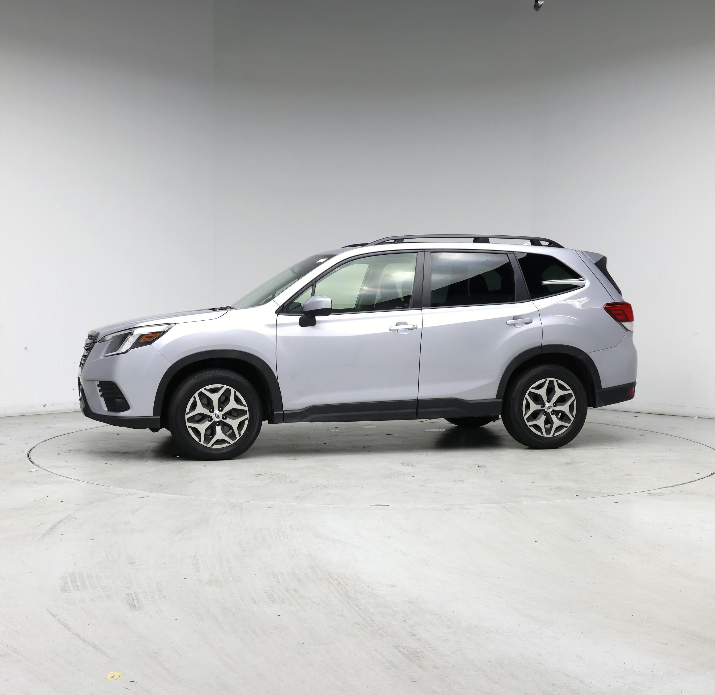 Thumbnail: 2023 Subaru Forester - 3