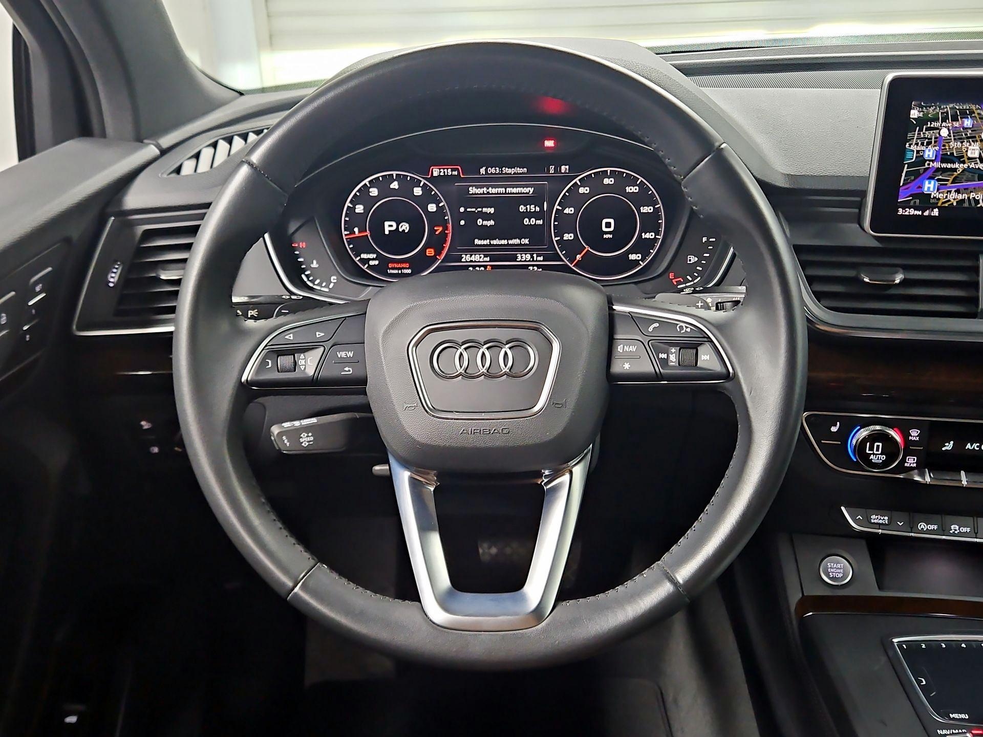 Thumbnail: 2020 Audi Q5 - 10
