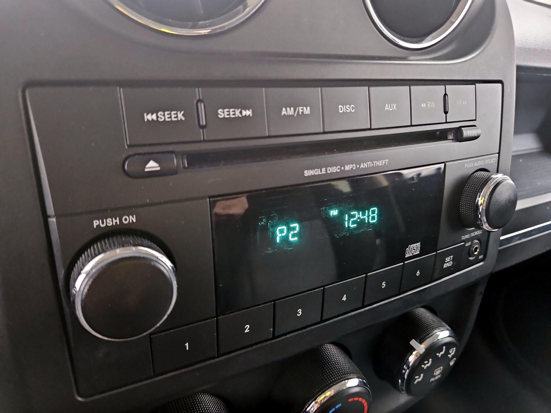 Thumbnail: 2014 Jeep Patriot - 13