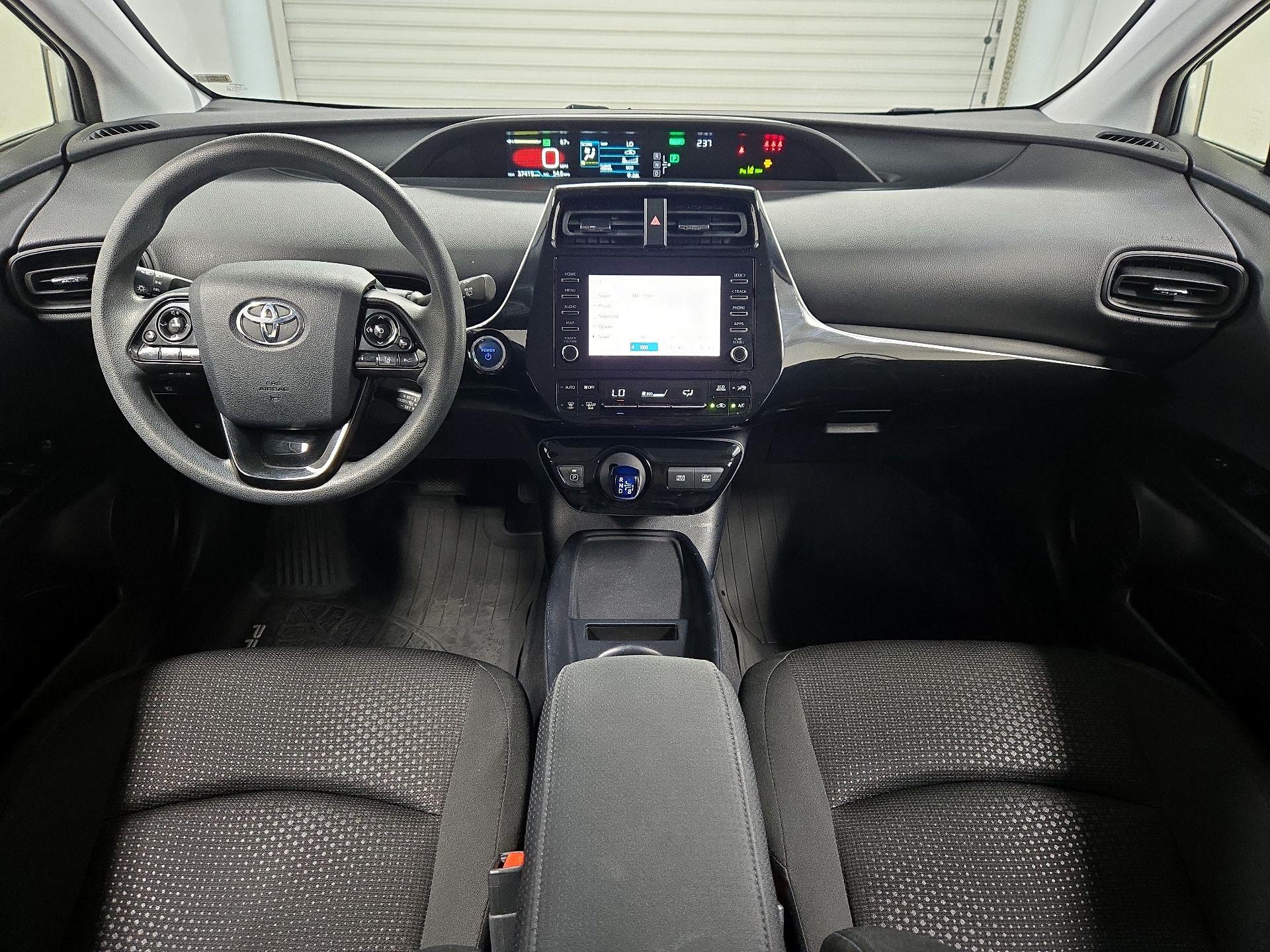 Thumbnail: 2020 Toyota Prius - 9