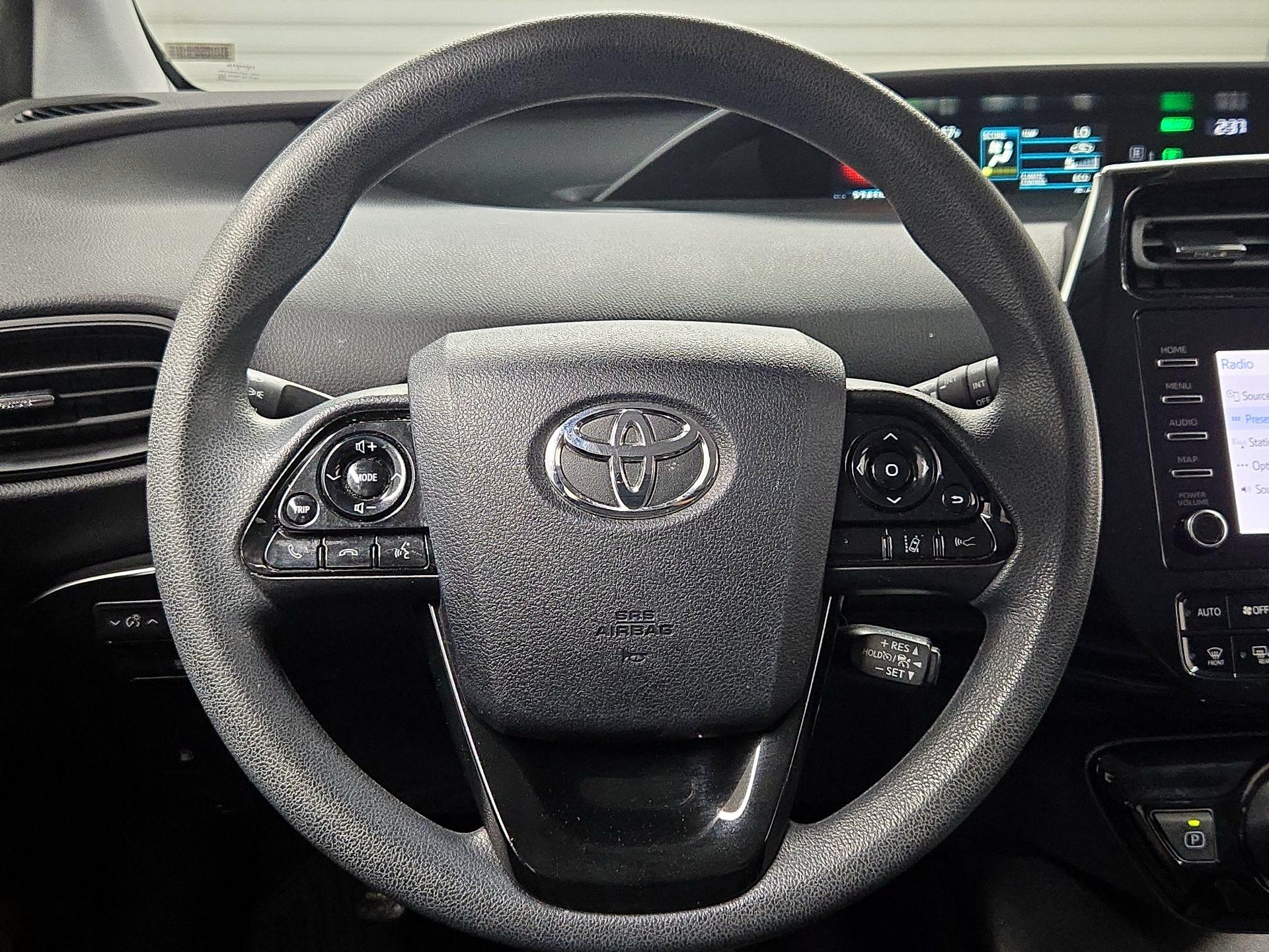 Thumbnail: 2020 Toyota Prius - 10