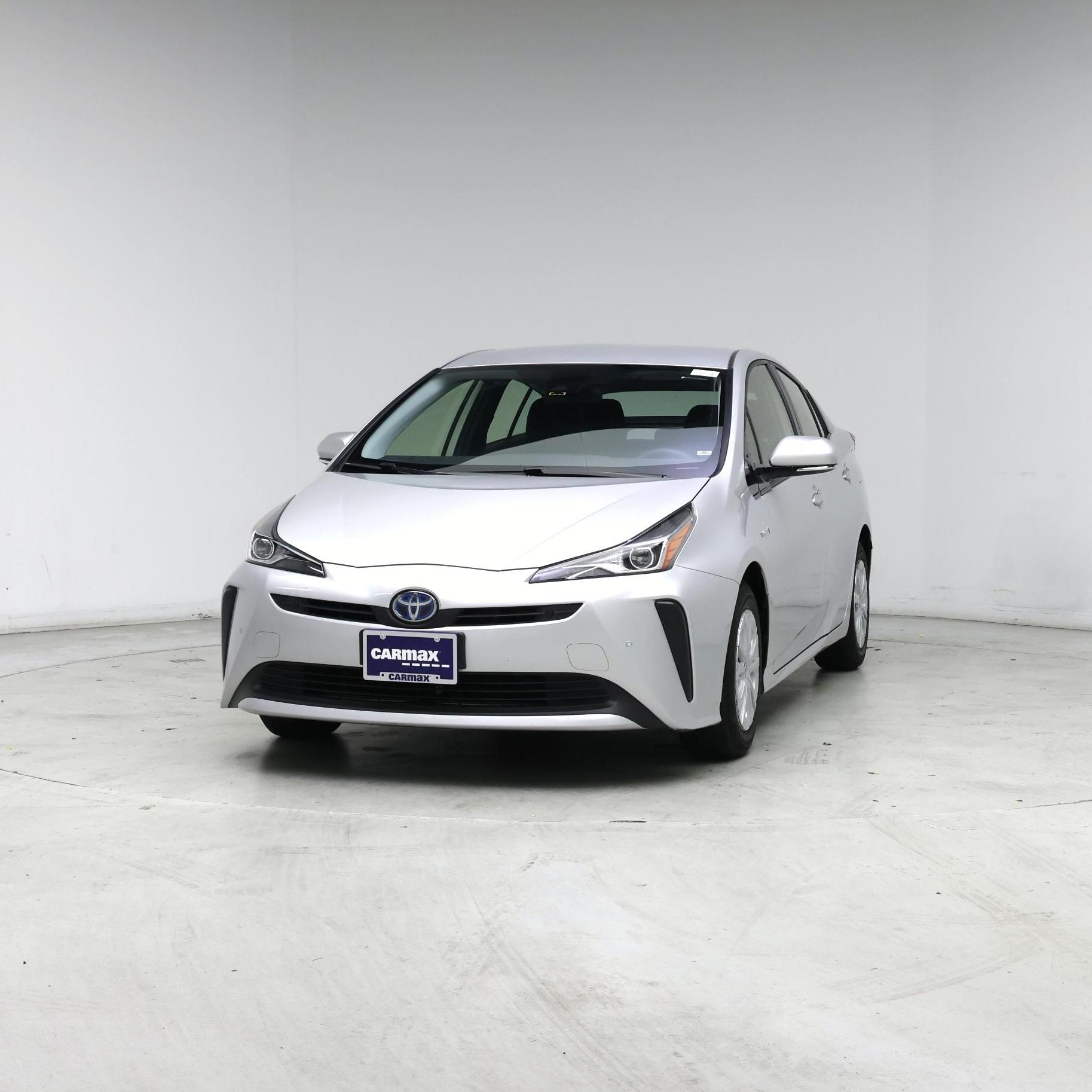 Thumbnail: 2020 Toyota Prius - 4