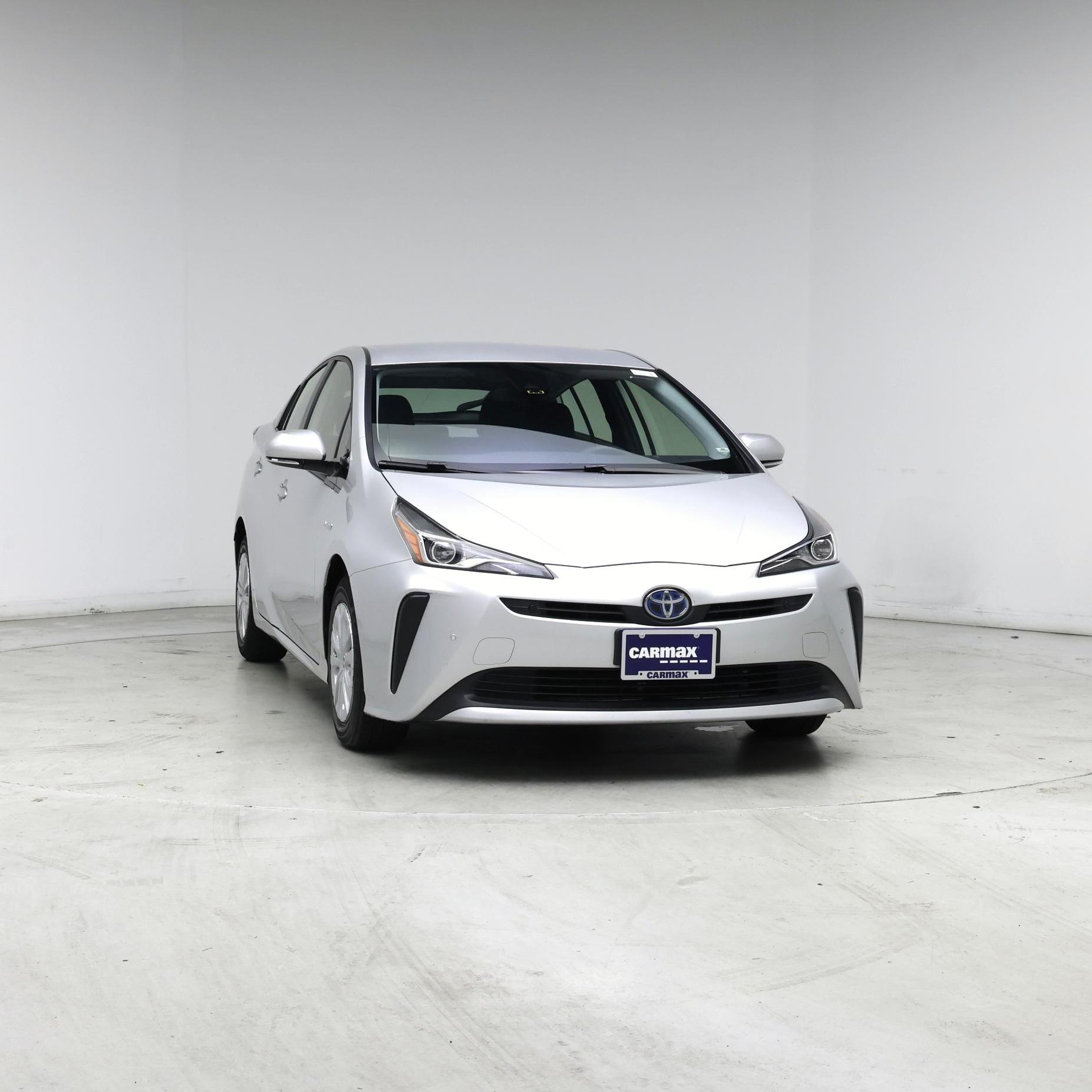 Thumbnail: 2020 Toyota Prius - 5