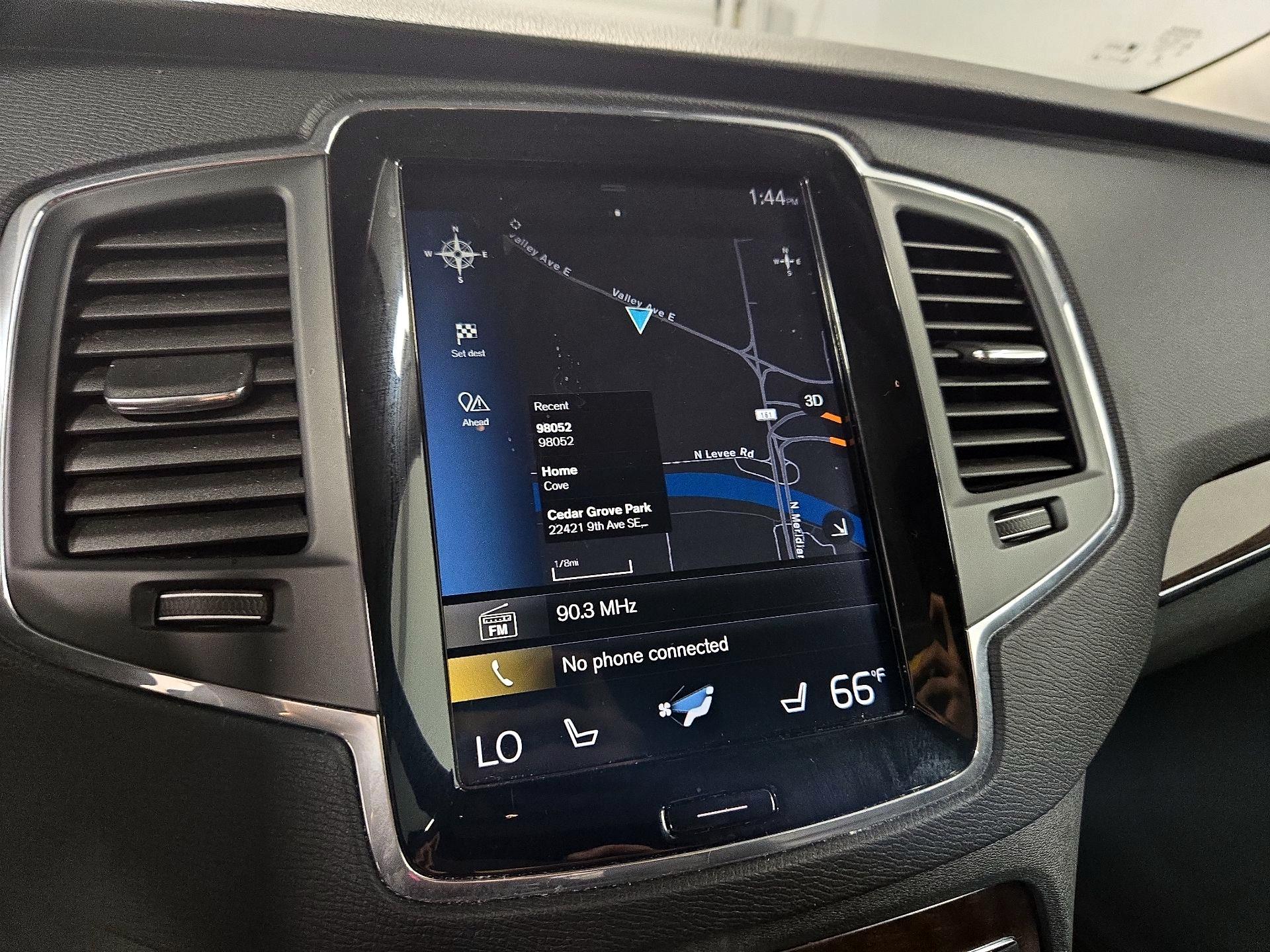Thumbnail: 2019 Volvo XC90 - 14