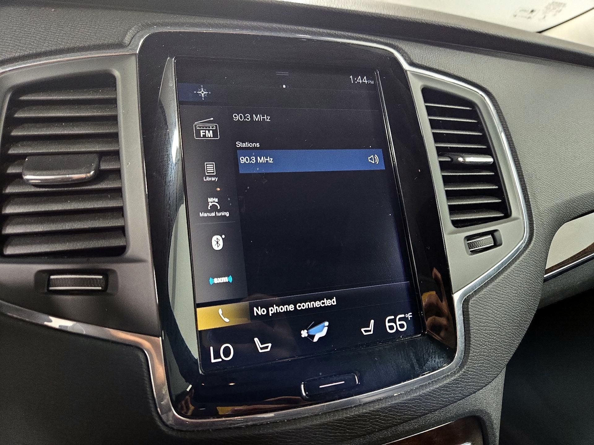 Thumbnail: 2019 Volvo XC90 - 16