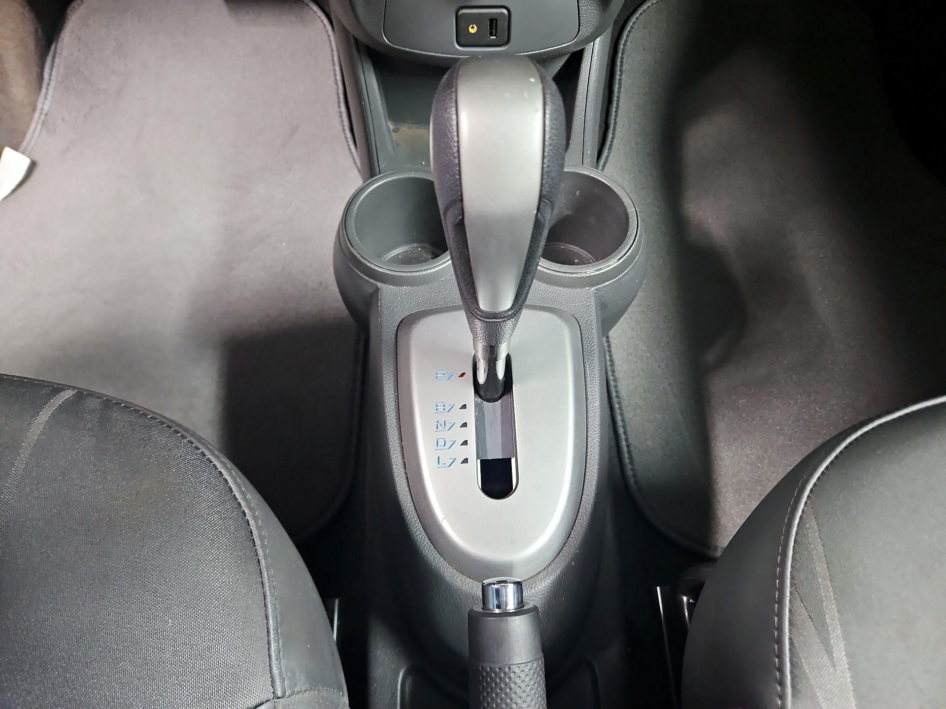 Thumbnail: 2014 Chevrolet Spark - 16