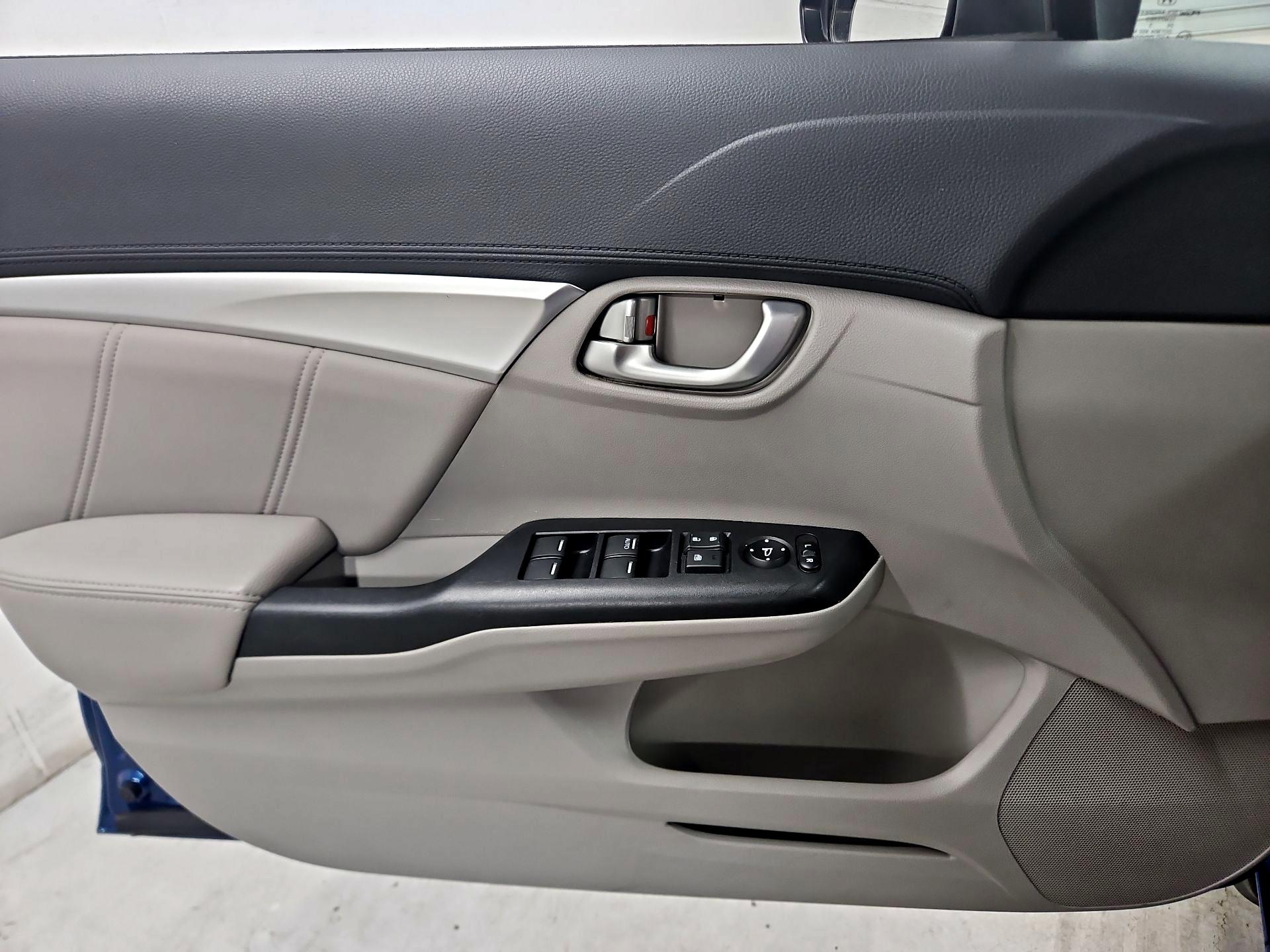 Thumbnail: 2013 Honda Civic - 12
