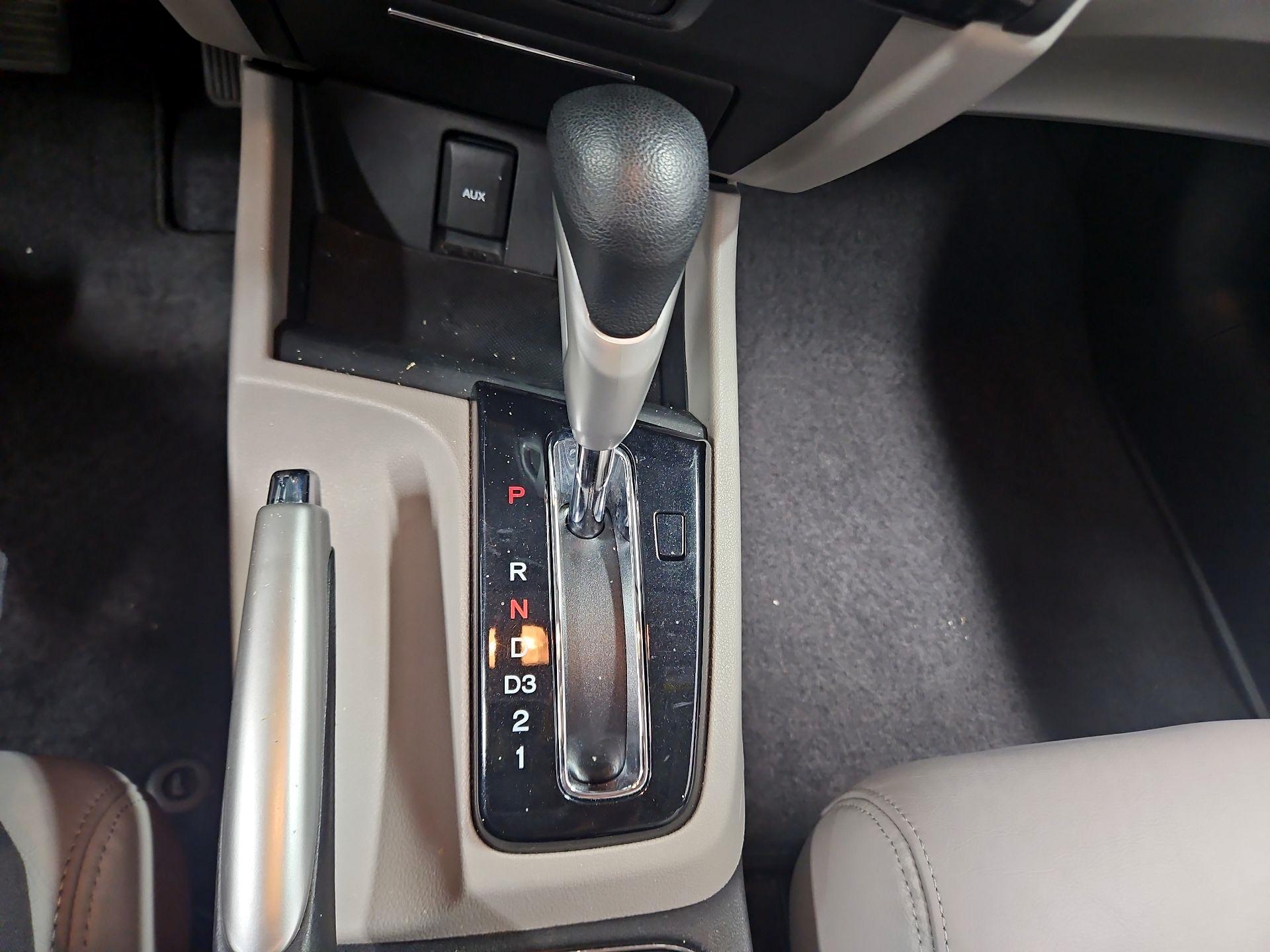 Thumbnail: 2013 Honda Civic - 18