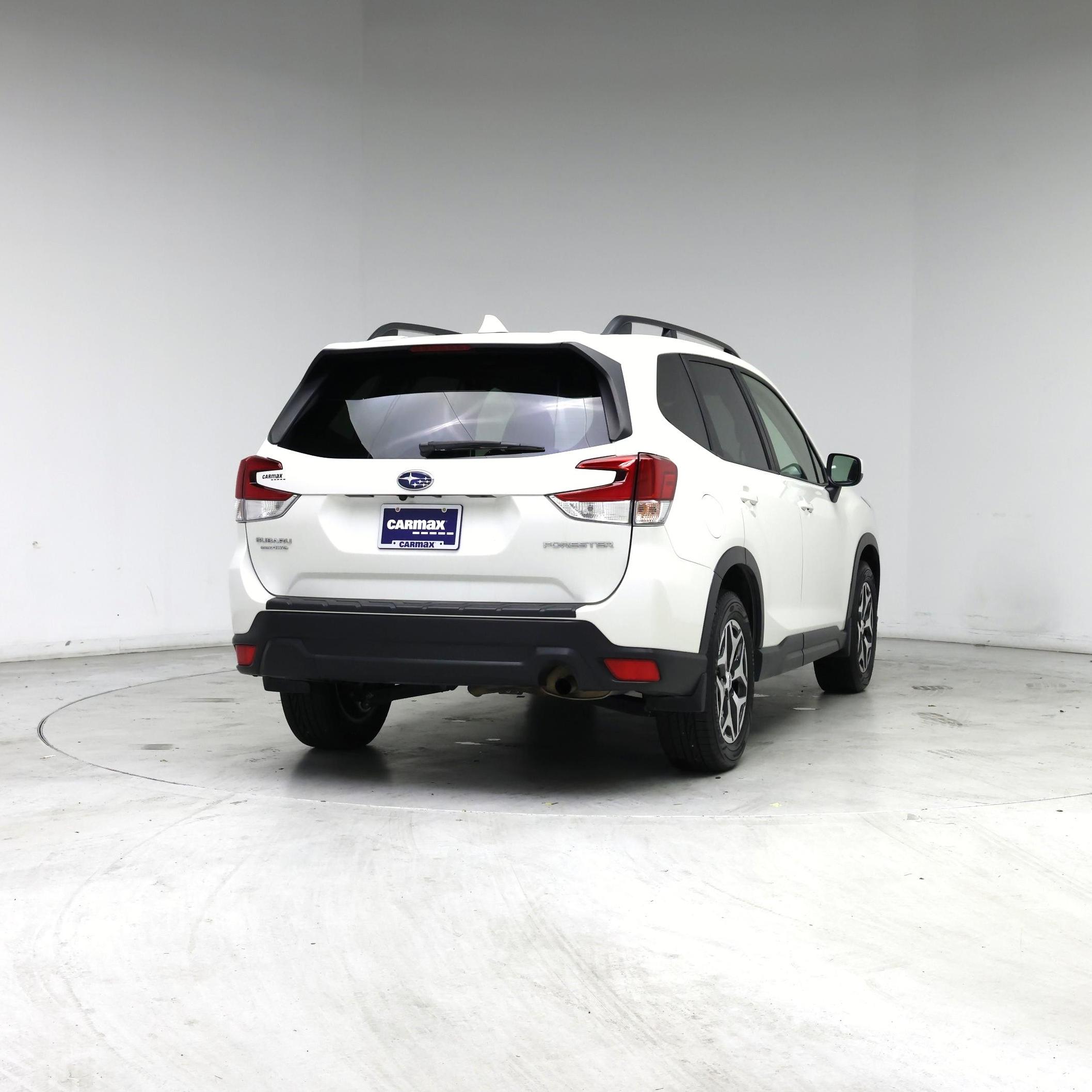 Thumbnail: 2019 Subaru Forester - 8