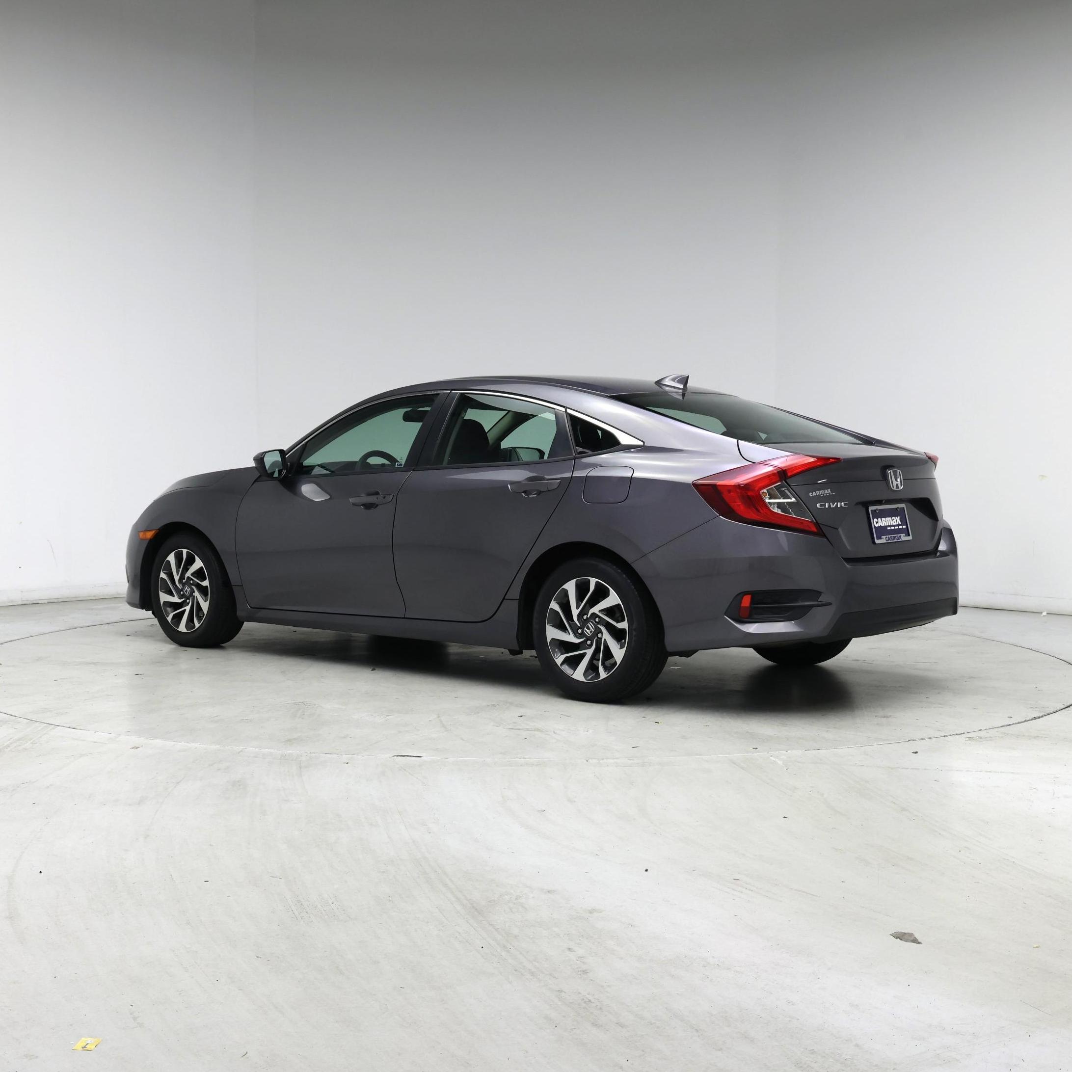 Thumbnail: 2017 Honda Civic - 2
