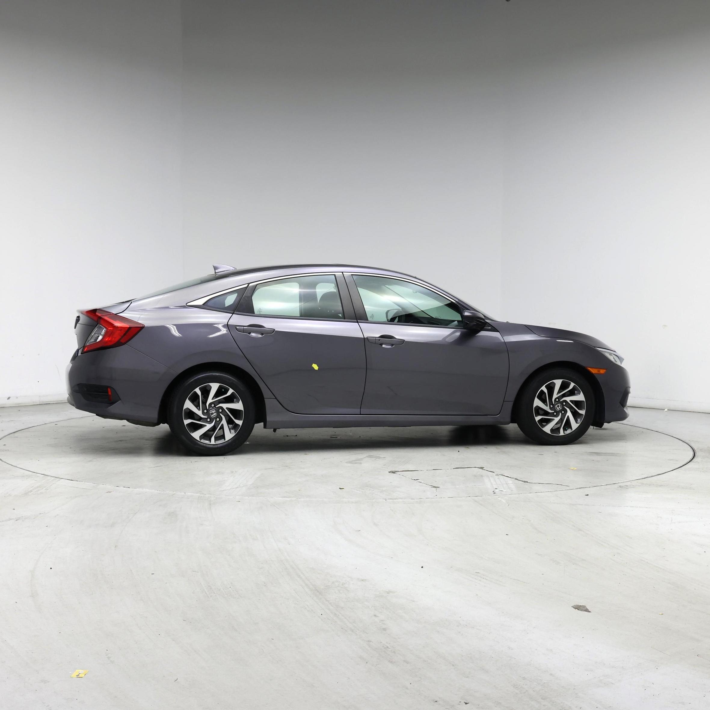 Thumbnail: 2017 Honda Civic - 7