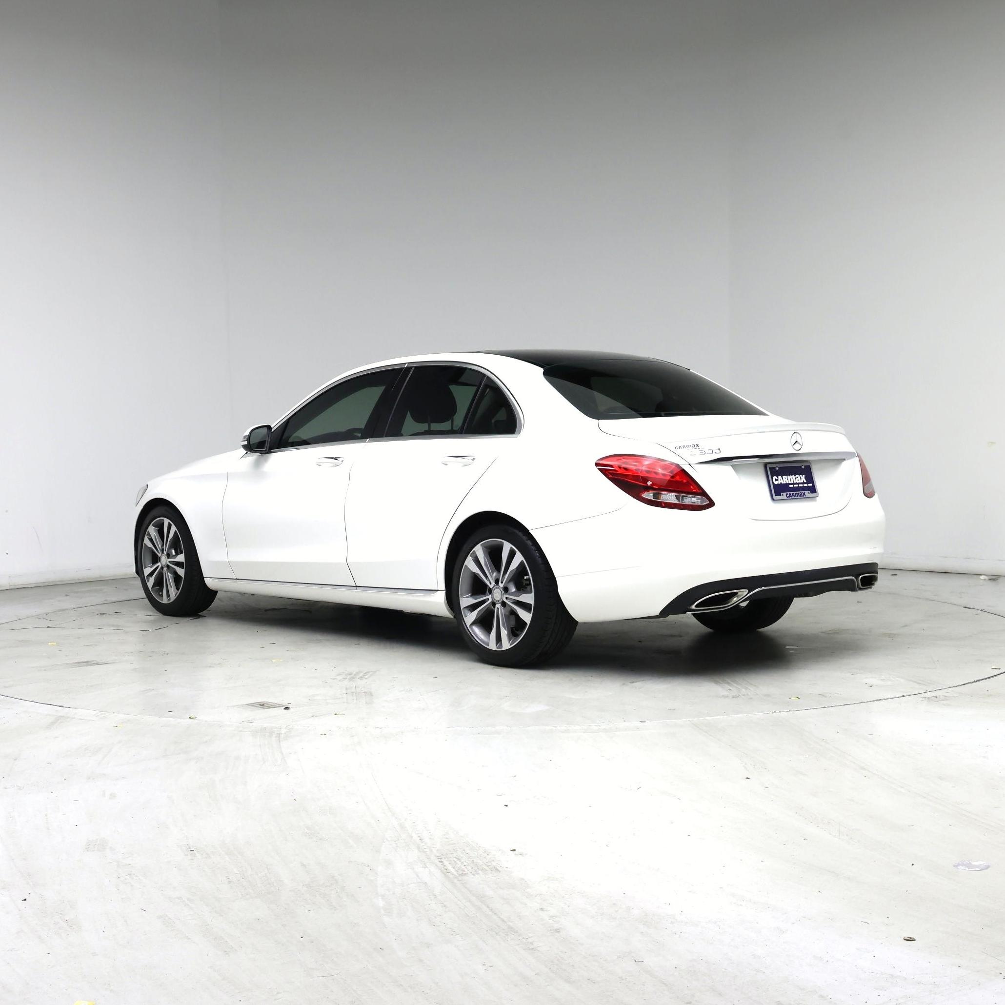 Thumbnail: 2016 Mercedes-Benz C-Class - 2
