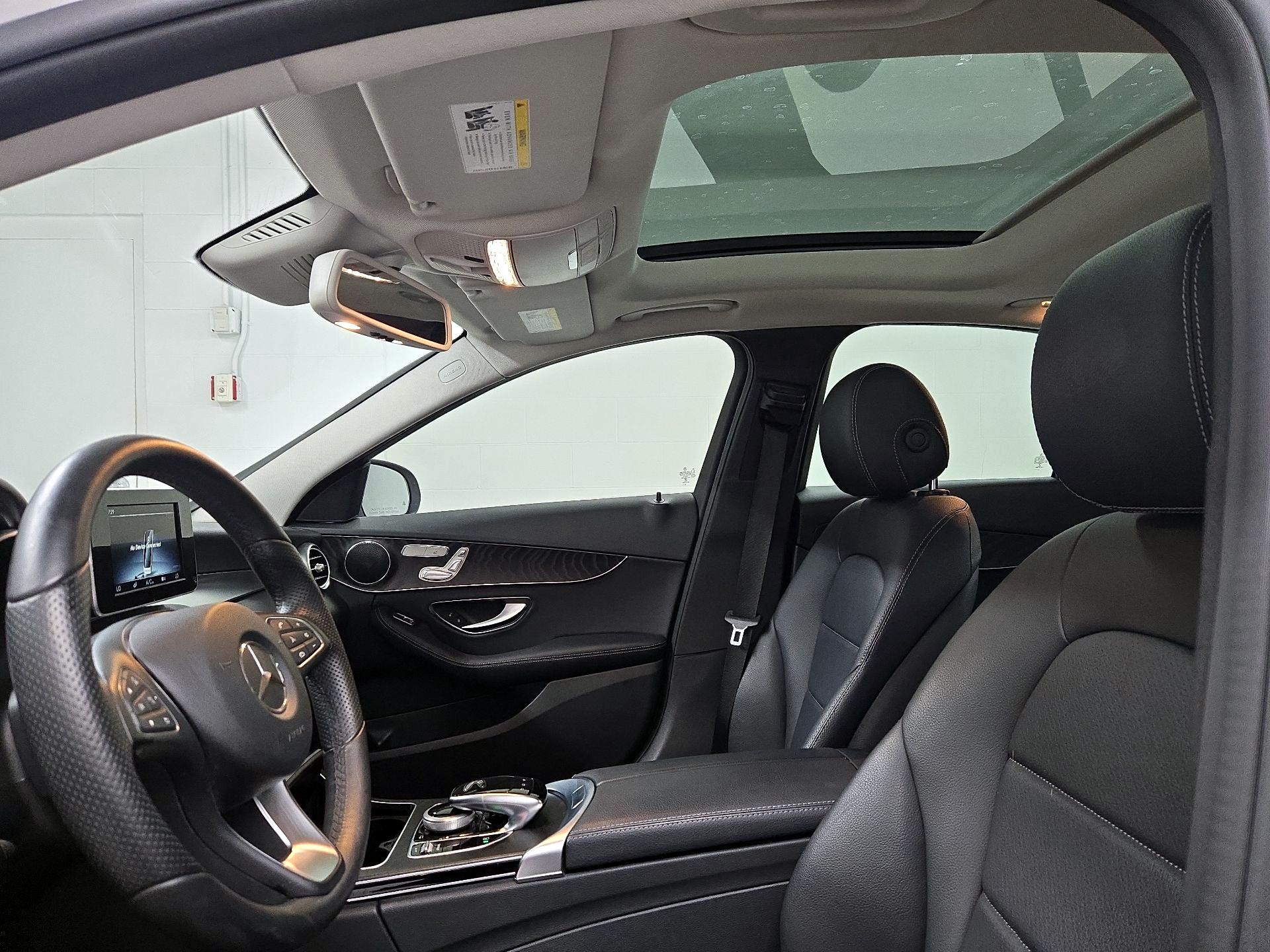 Thumbnail: 2016 Mercedes-Benz C-Class - 19