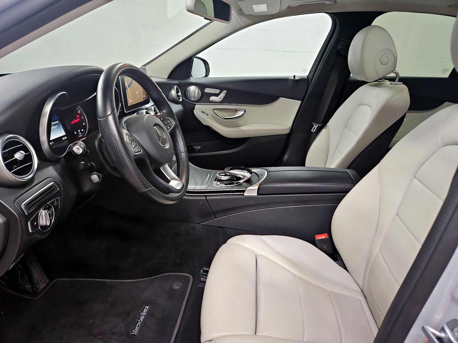 Thumbnail: 2016 Mercedes-Benz C-Class - 11