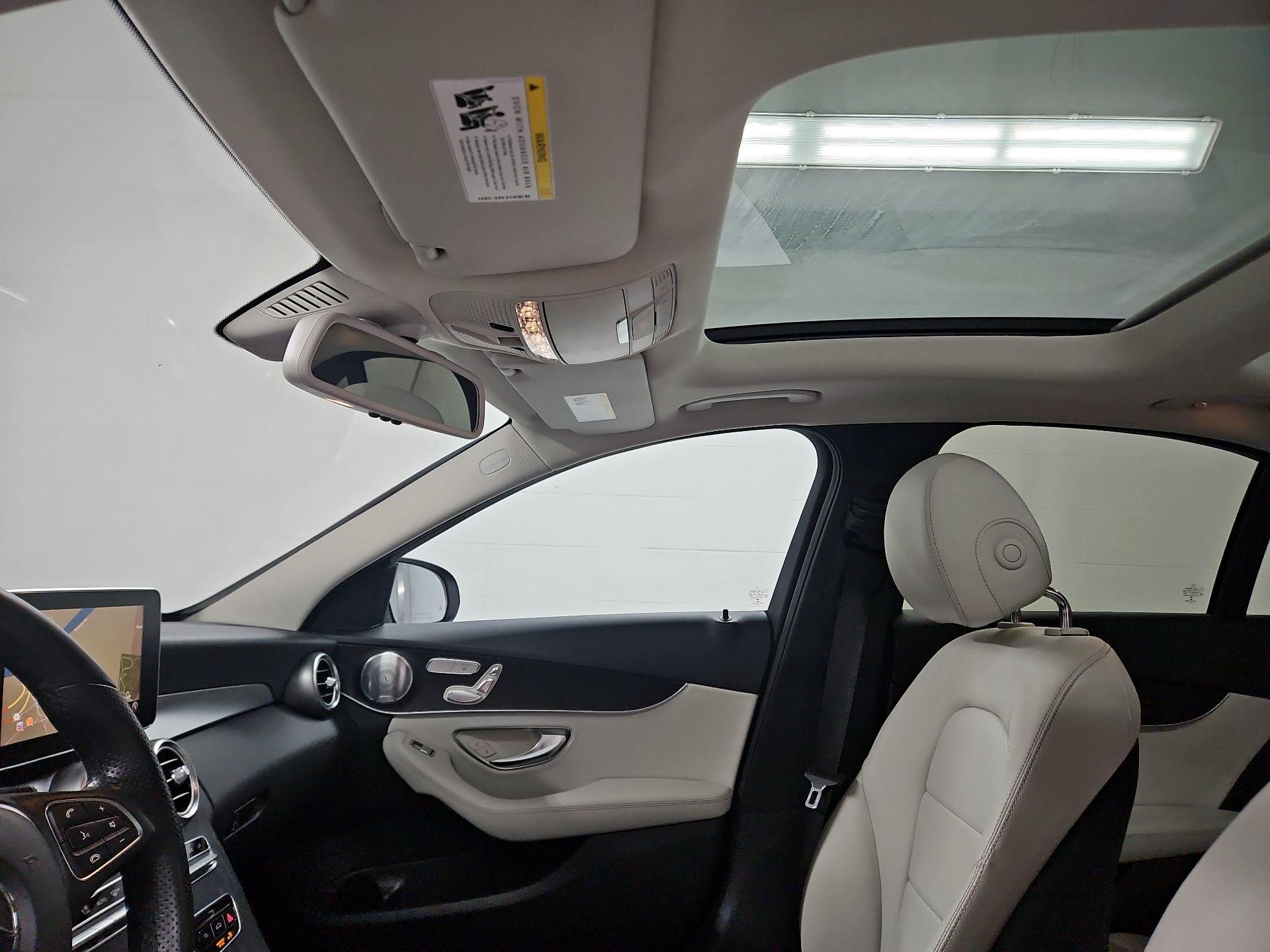 Thumbnail: 2016 Mercedes-Benz C-Class - 20